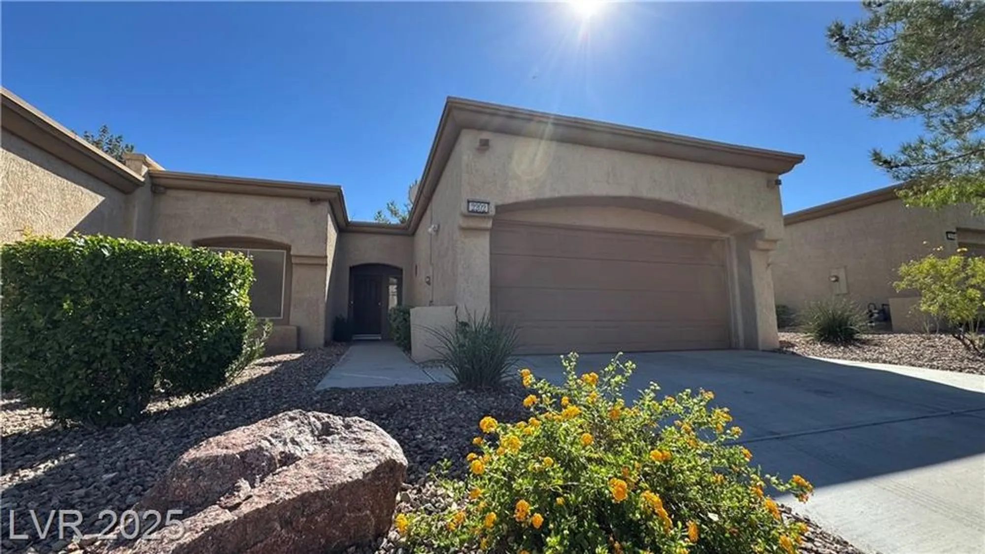Property Slideshow image 25 of 27 | 2202 spring water dr, Las Vegas, NV, 89134