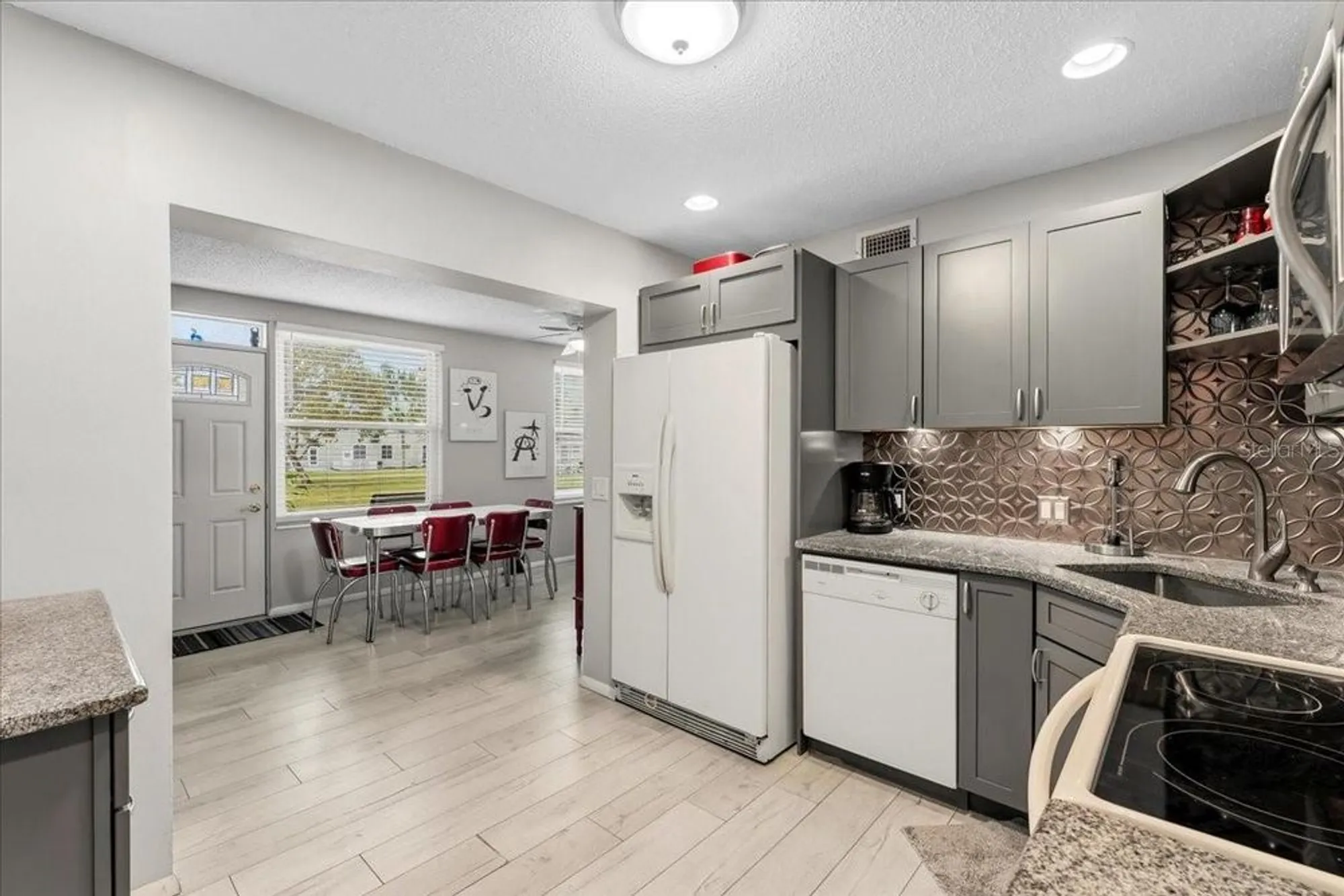 Property Slideshow image 10 of 44 | 2457 ecuadorian way 27, Clearwater, FL, 33763