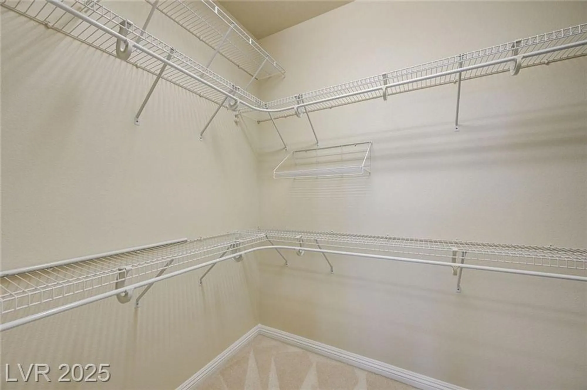 Property Slideshow image 25 of 60 | 10494 melodia magico ave, Las Vegas, NV, 89135