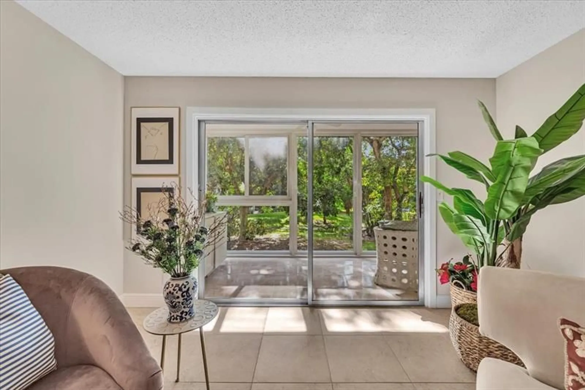 Property Slideshow image 13 of 40 | 2102 lucaya bnd k2, Coconut Creek, FL, 33066