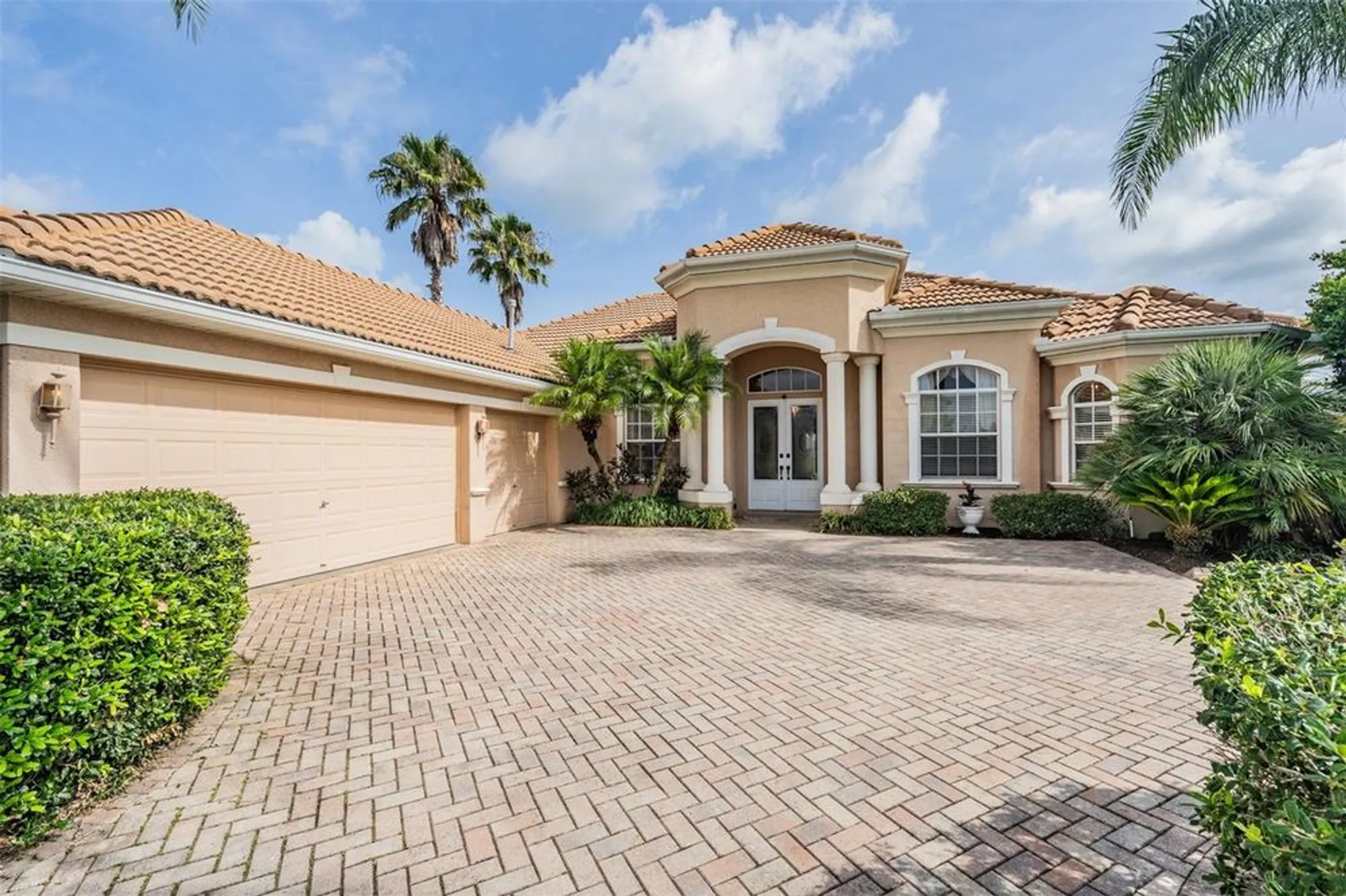 Property Slideshow image 16 of 67 | 34303 sahalee loop, Dade City, FL, 33525