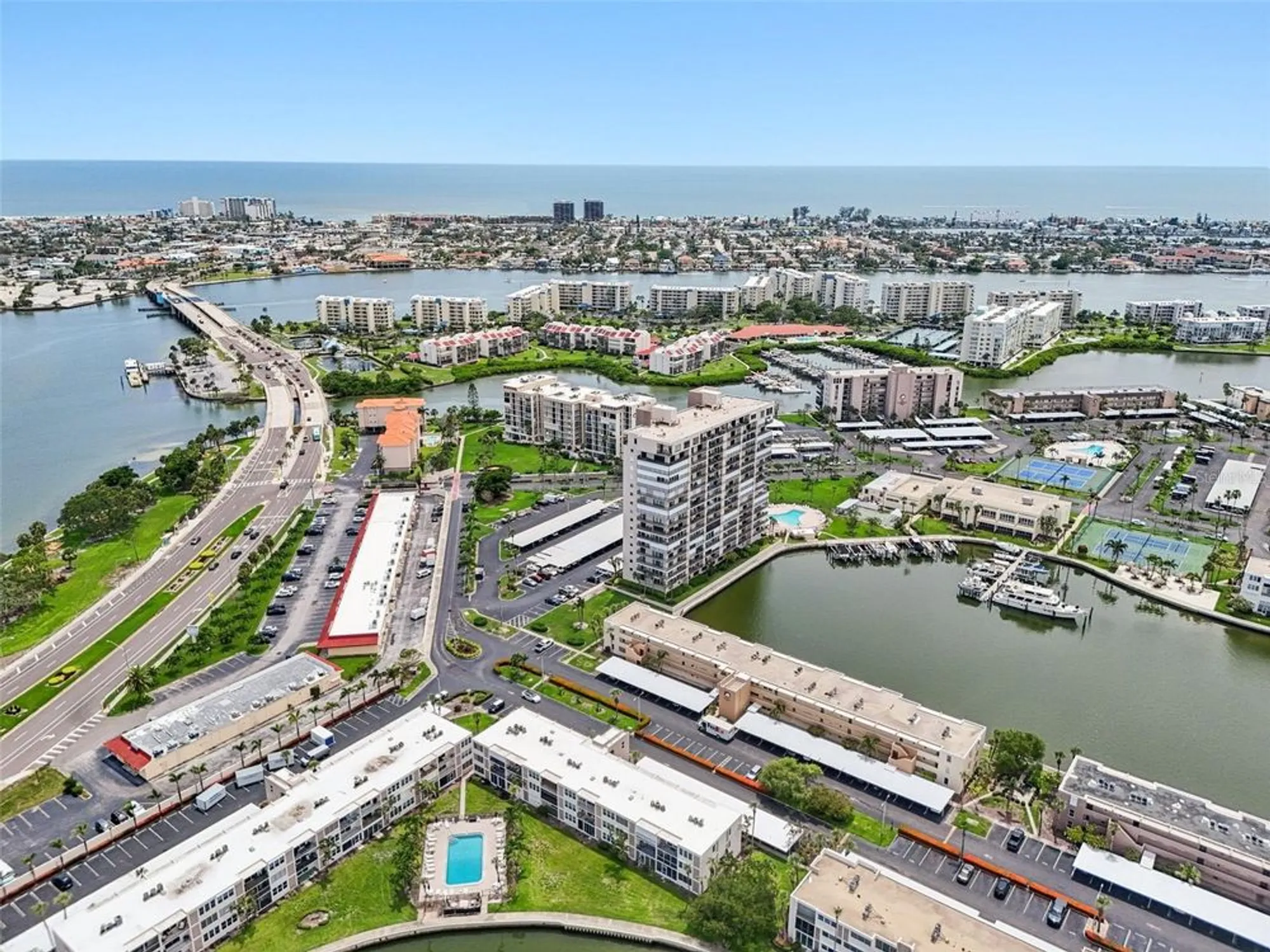 Property Slideshow image 29 of 29 | 7300 sun island dr 1602, South Pasadena, FL, 33707