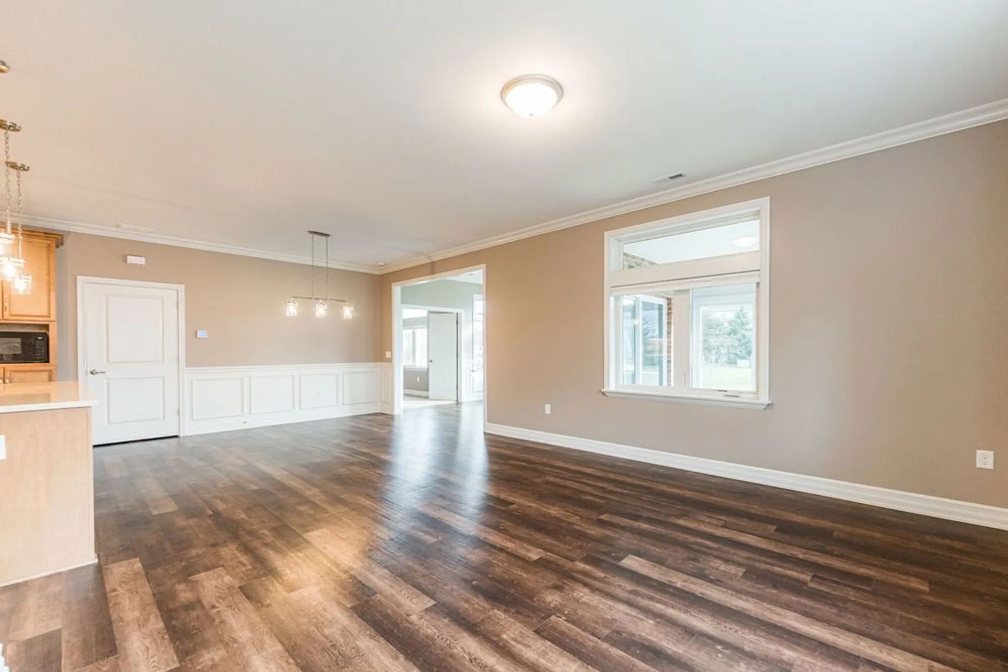 Property Slideshow image 4 of 57 | 45 briden ln 45, Sycamore, IL, 60178