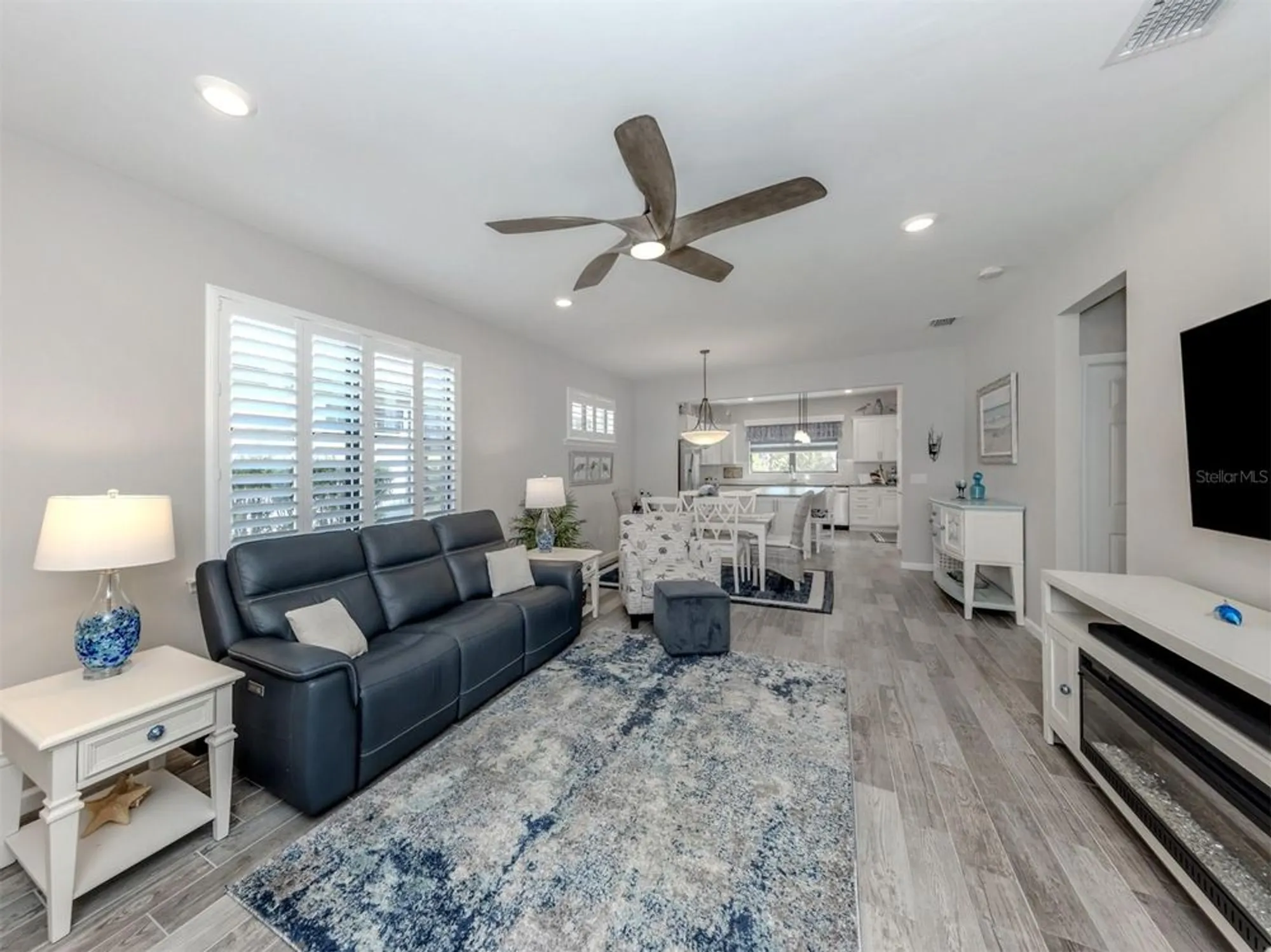 Property Slideshow image 6 of 95 | 2524 daisy dr, North Port, FL, 34289