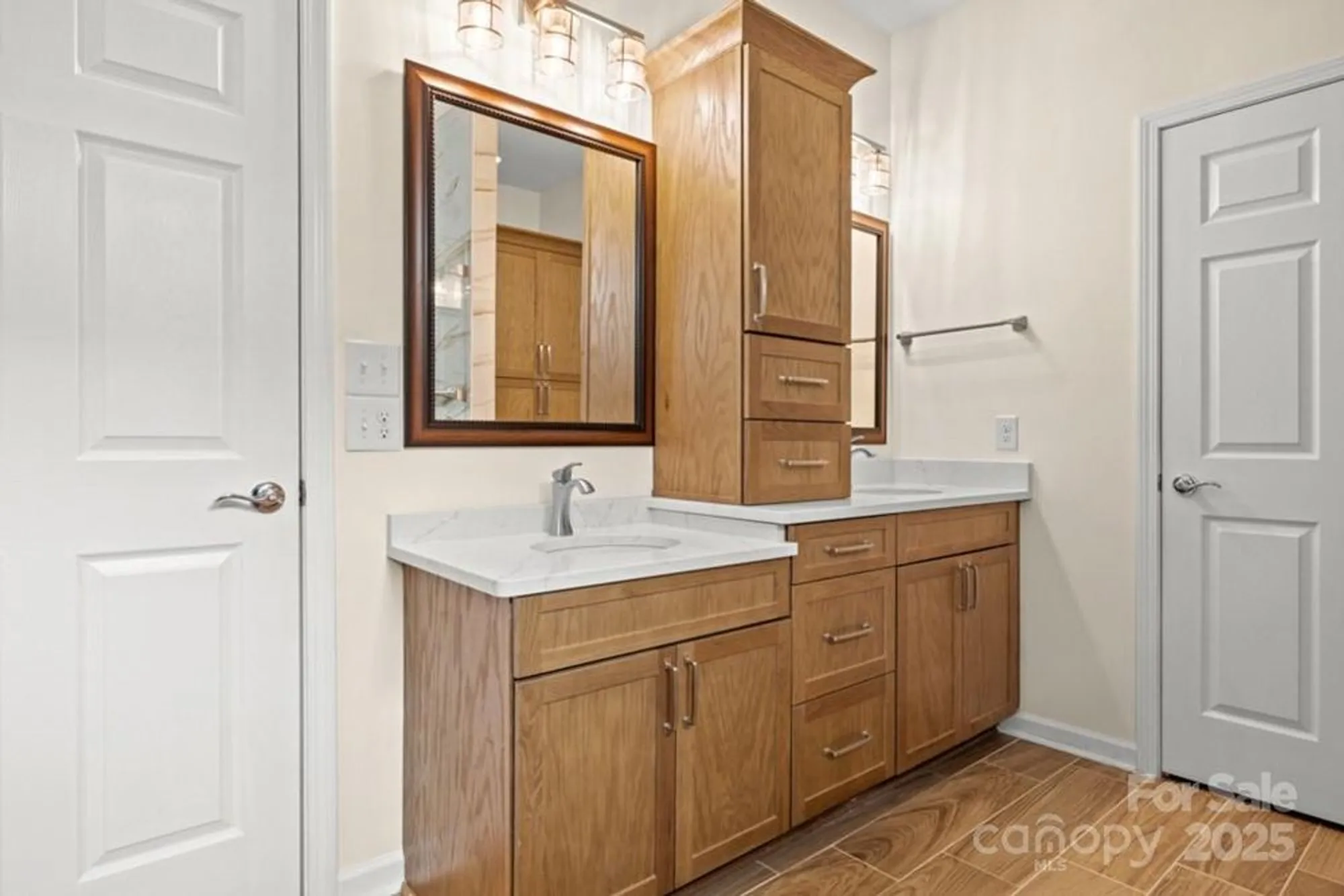 Property Slideshow image 15 of 36 | 20135 dovekie ln, Fort Mill, SC, 29707