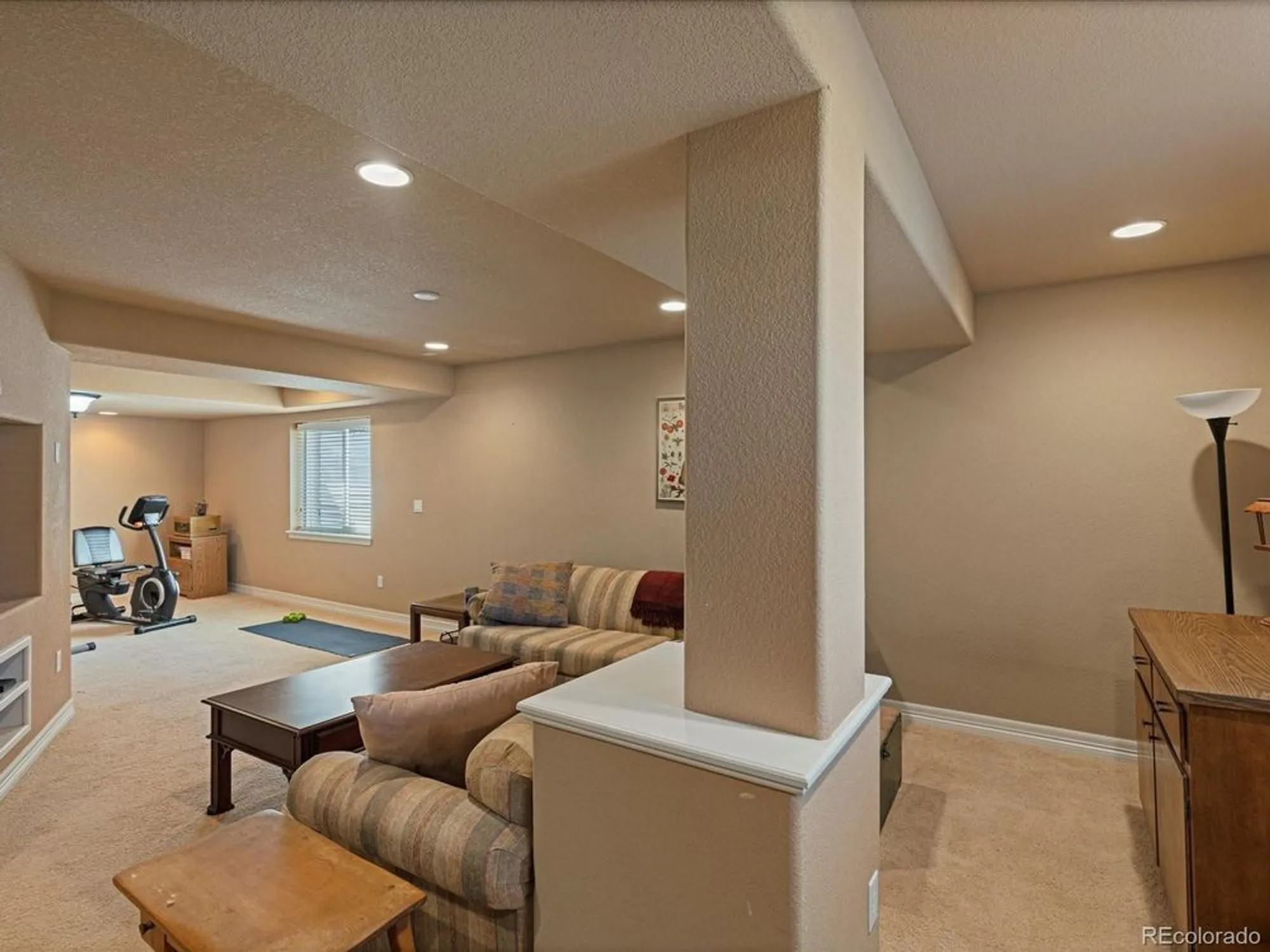 Property Slideshow image 31 of 37 | 8852 e 148th ln, Thornton, CO, 80602
