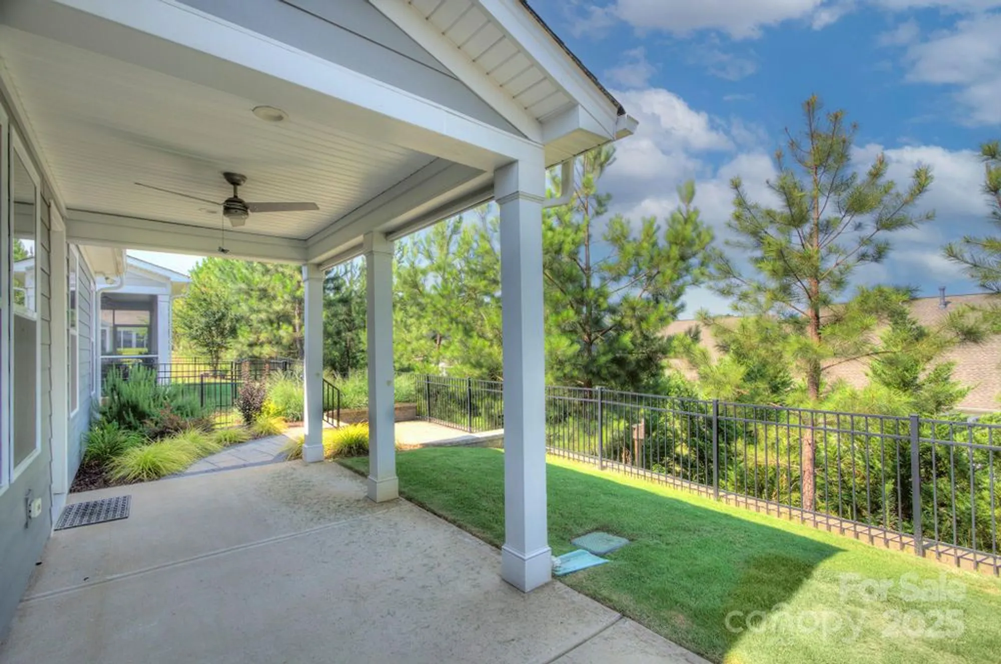 Property Slideshow image 33 of 46 | 5527 cheerful ln, Charlotte, NC, 28215