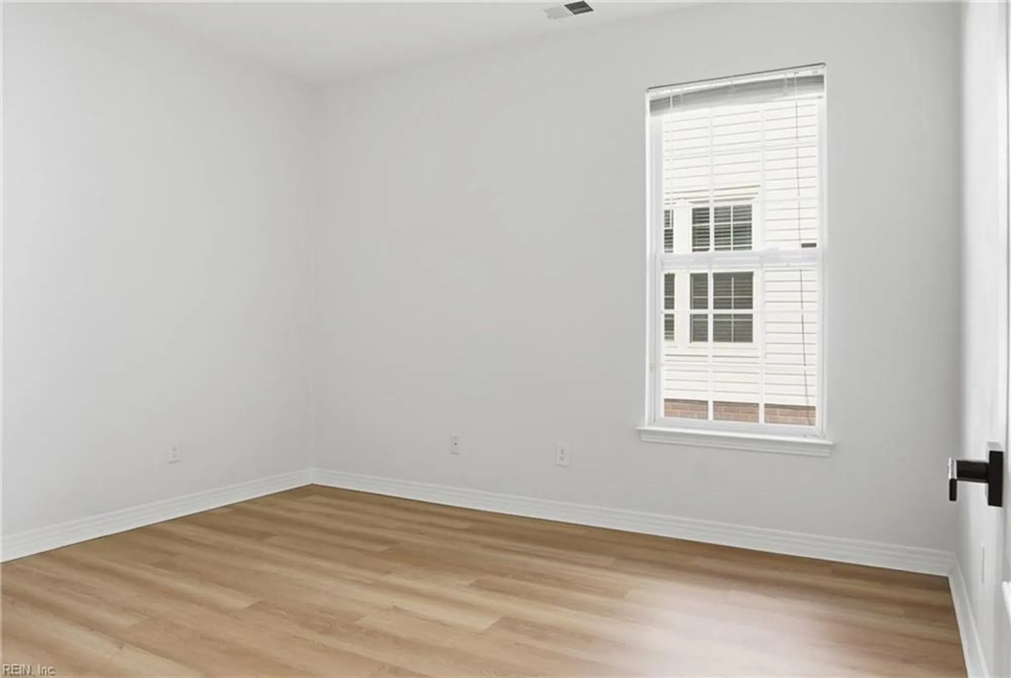 Property Slideshow image 7 of 35 | 2701 bach ln, Virginia Beach, VA, 23456