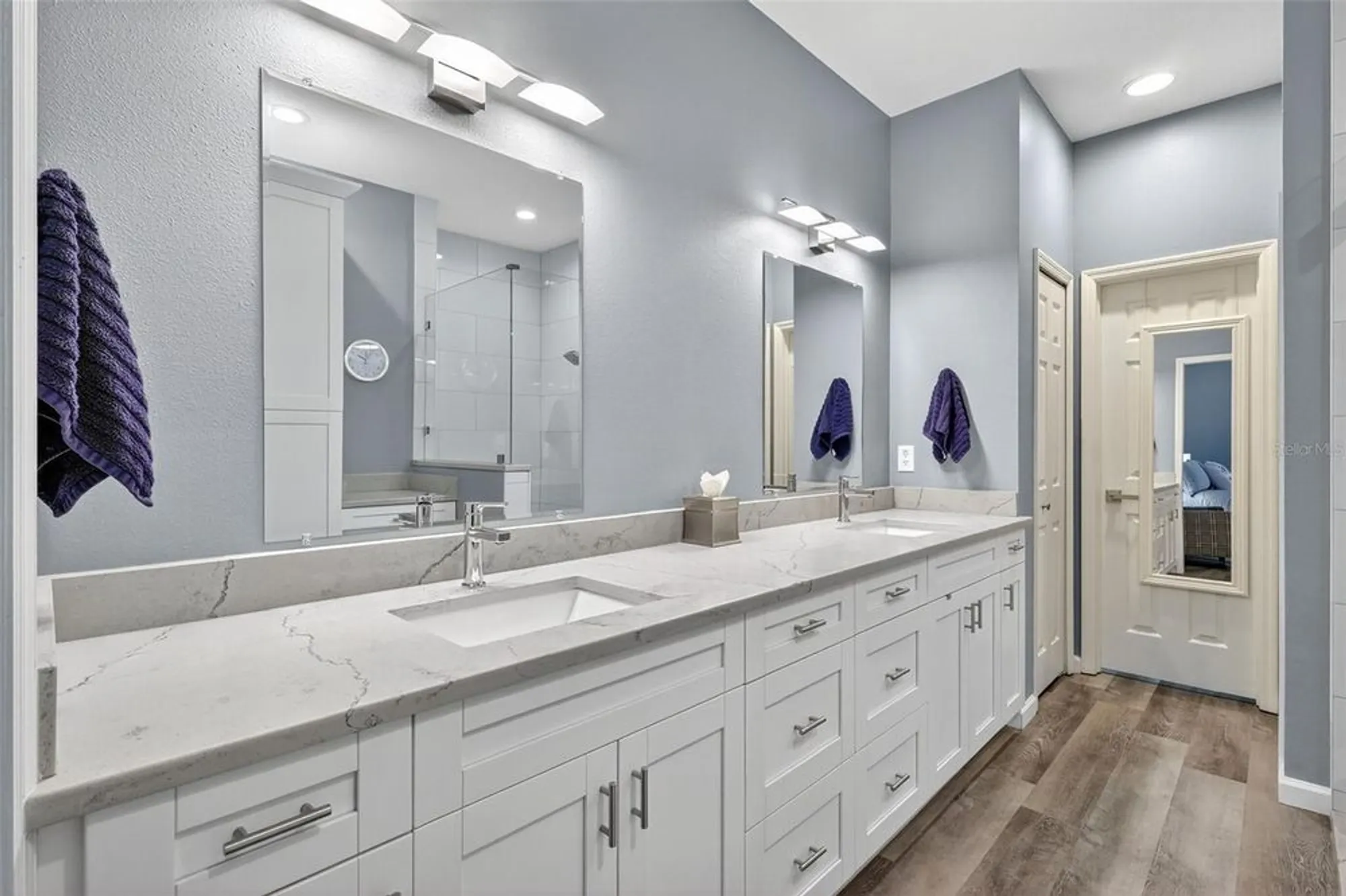 Property Slideshow image 43 of 77 | 5610 golden isles dr, Apollo Beach, FL, 33572