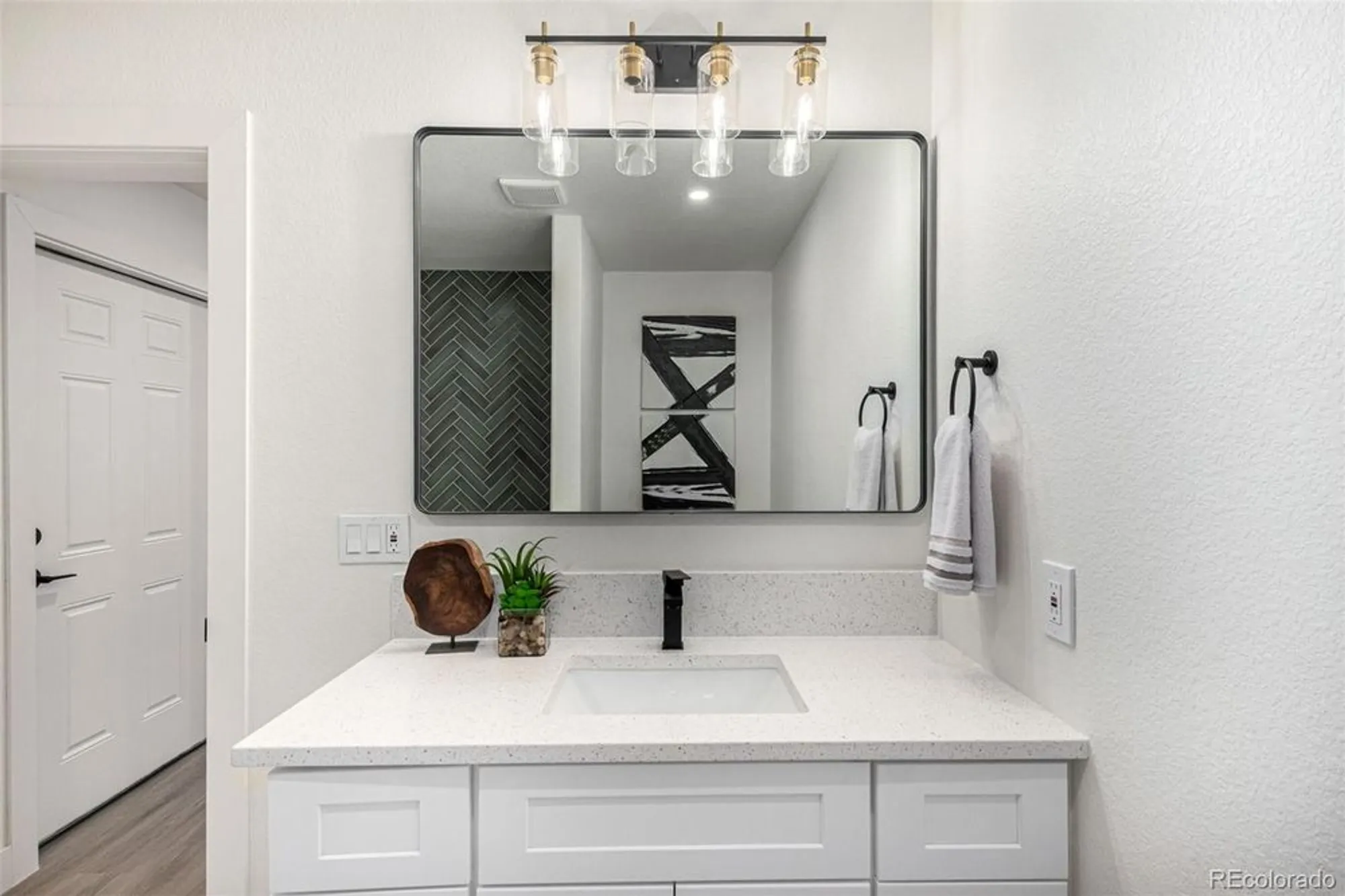 Property Slideshow image 17 of 50 | 57 scott dr, Broomfield, CO, 80020