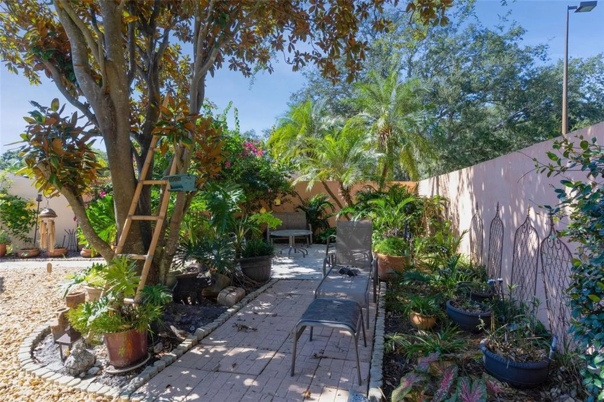 Property Slideshow image 36 of 53 | 1025 avalon ave, Lady Lake, FL, 32159