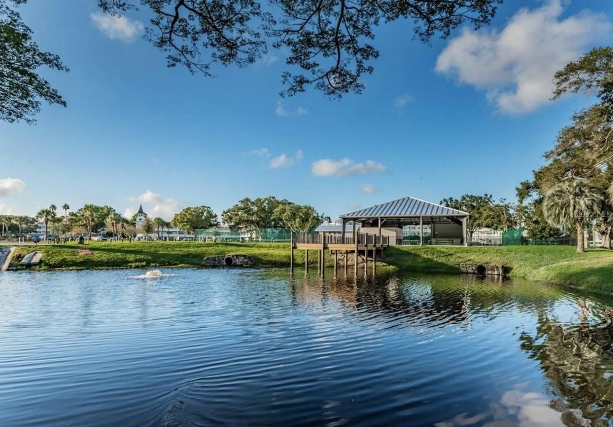 Property Slideshow image 25 of 26 | 2462 brazilia dr 42, Clearwater, FL, 33763