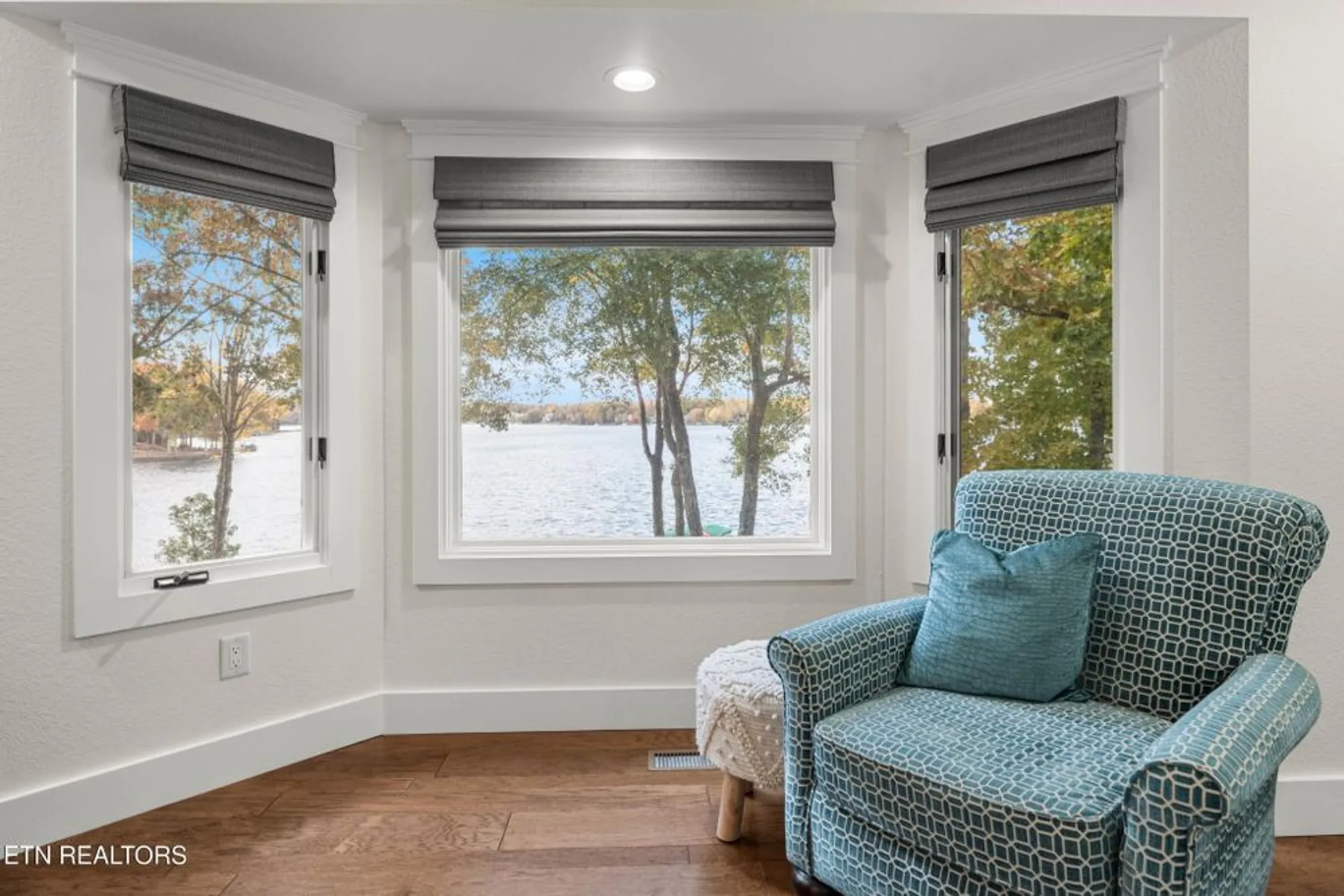 Property Slideshow image 21 of 59 | 22 milnor cir, Crossville, TN, 38558