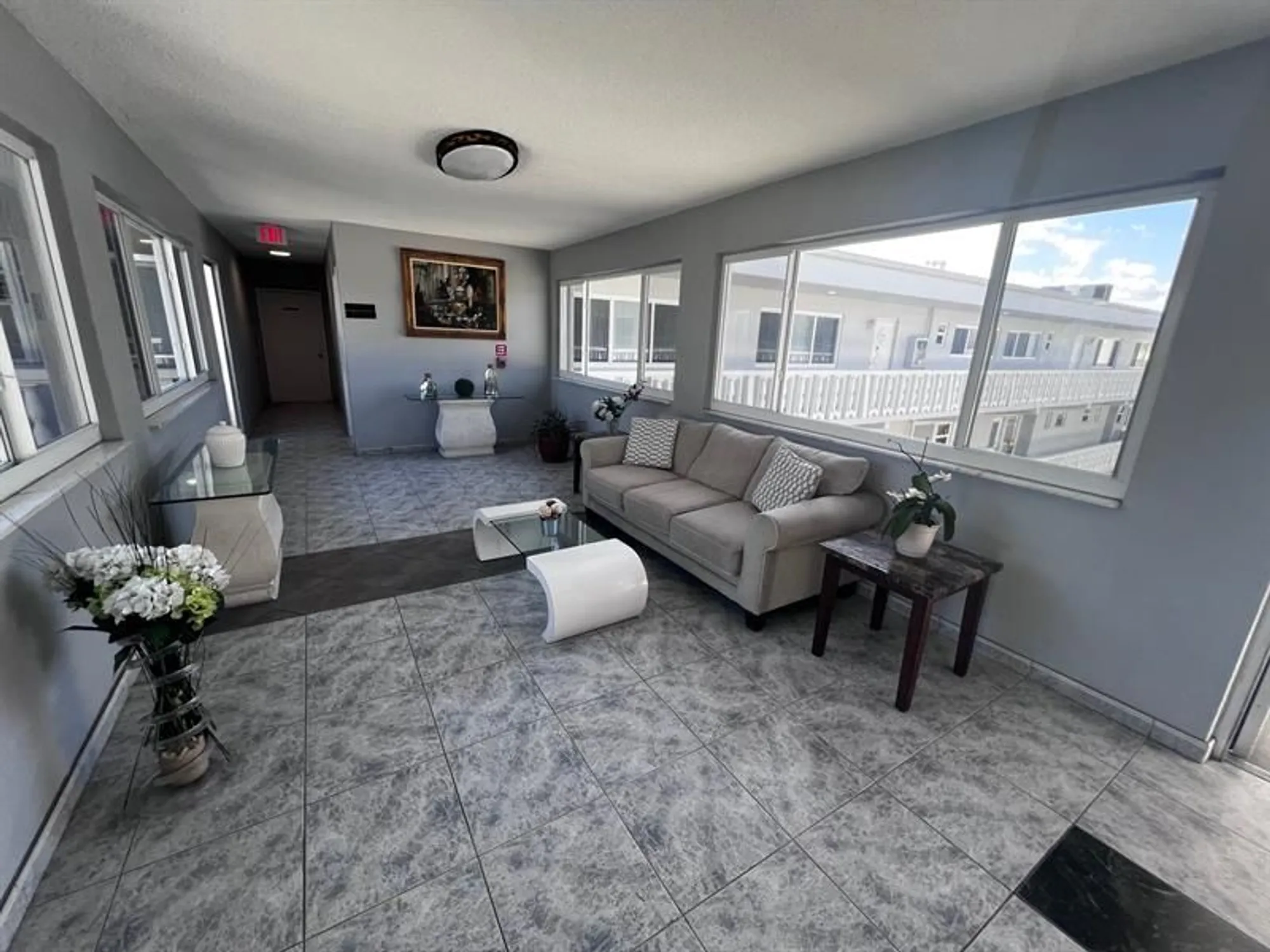 Property Slideshow image 18 of 19 | 329 se 3rd st 502t, Hallandale Beach, FL, 33009