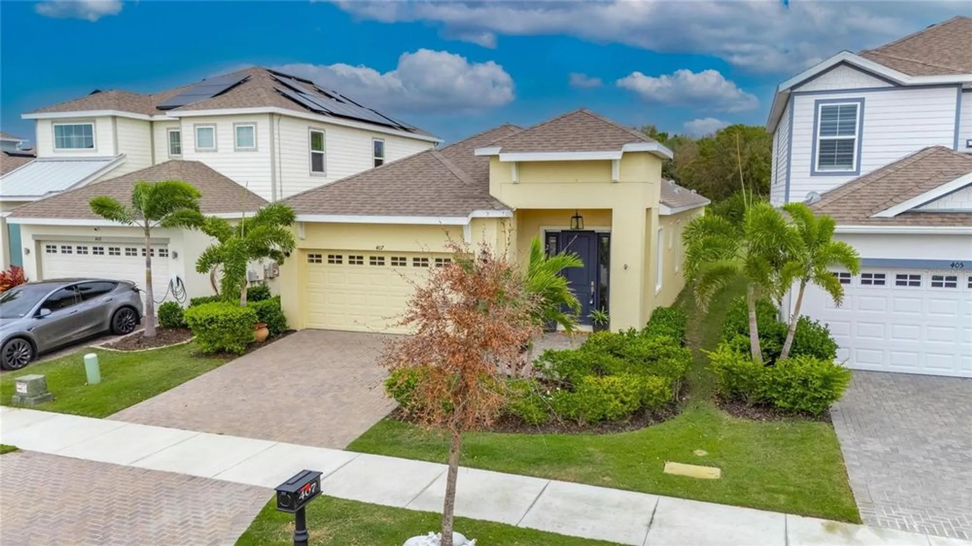Property Slideshow image 61 of 87 | 407 sandsend ct, Apollo Beach, FL, 33572