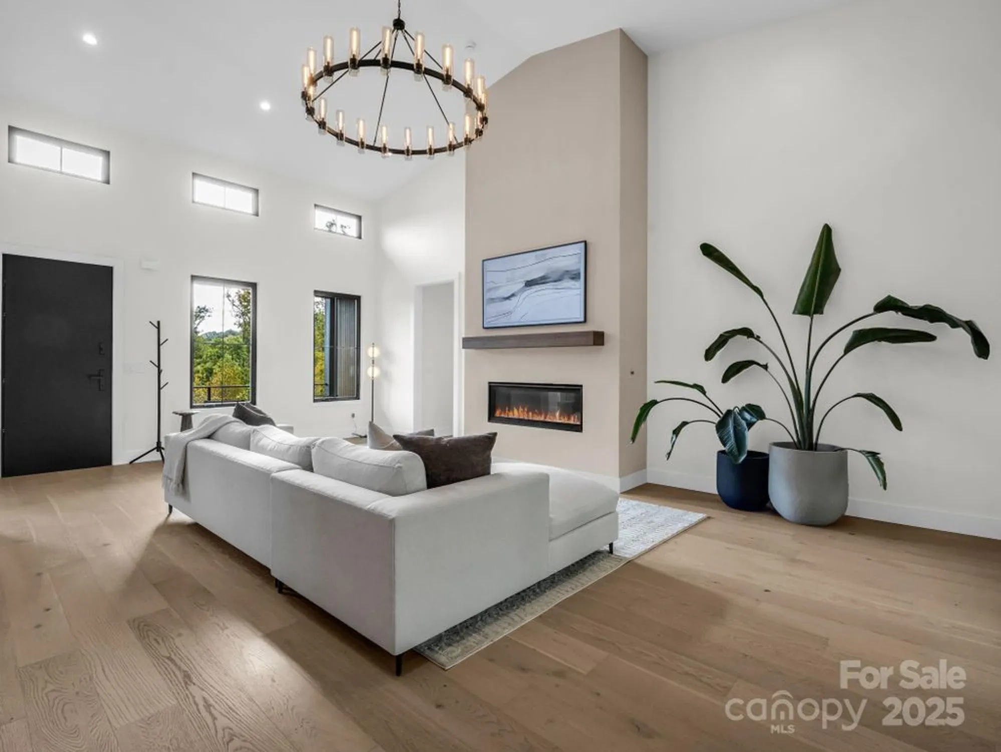 Property Slideshow image 16 of 48 | 123 millbrae loop, Hendersonville, NC, 28791