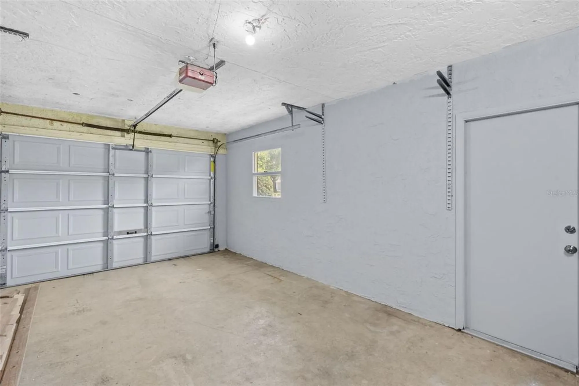 Property Slideshow image 33 of 70 | 7082 w country club dr n # 7082, Sarasota, FL, 34243