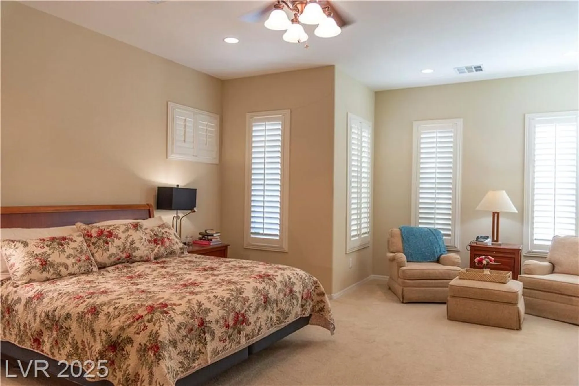 Property Slideshow image 17 of 35 | 2304 janesville ln, Henderson, NV, 89044