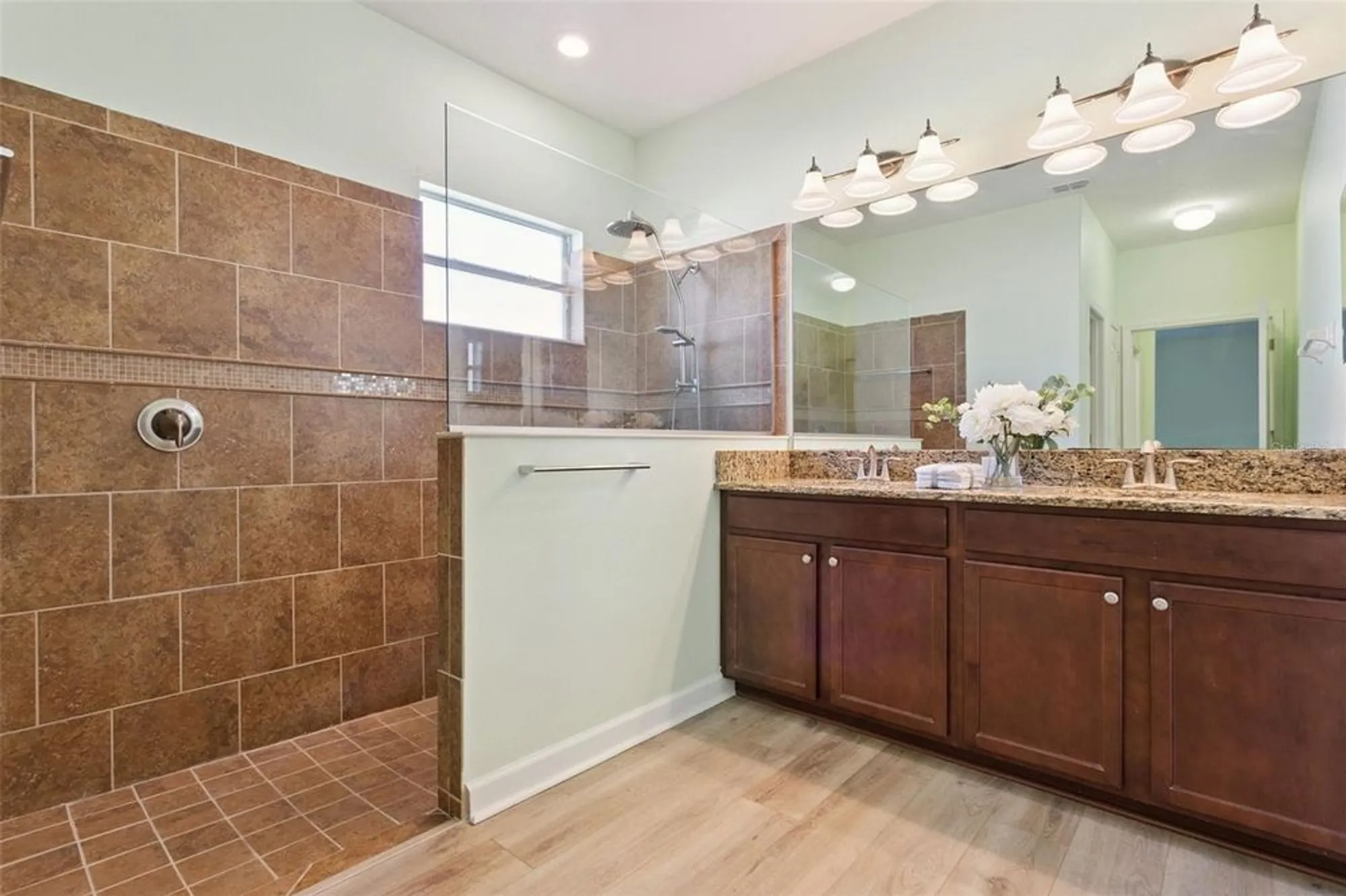 Property Slideshow image 17 of 53 | 3686 plymouth dr, Winter Haven, FL, 33884