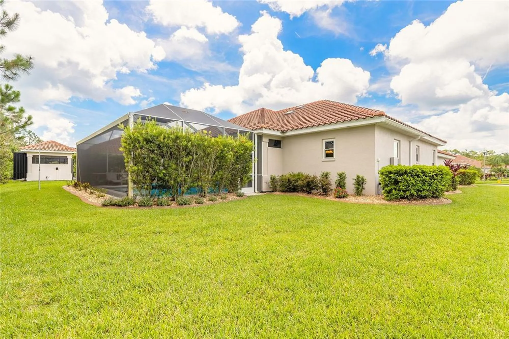 Property Slideshow image 55 of 67 | 2816 e venetian lake cir, New Smyrna Beach, FL, 32168