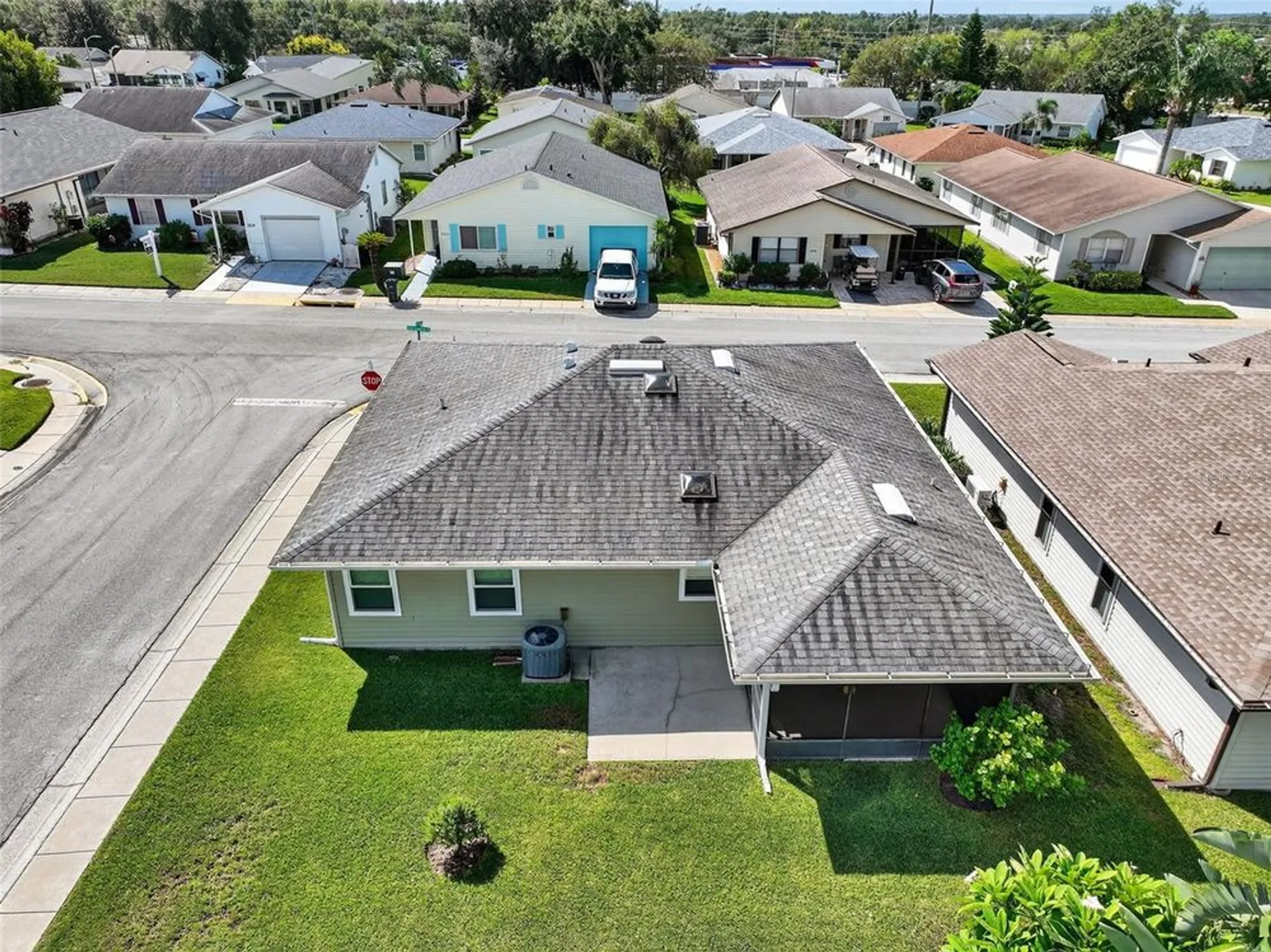 Property Slideshow image 31 of 42 | 2243 sea island cir, Lakeland, FL, 33810
