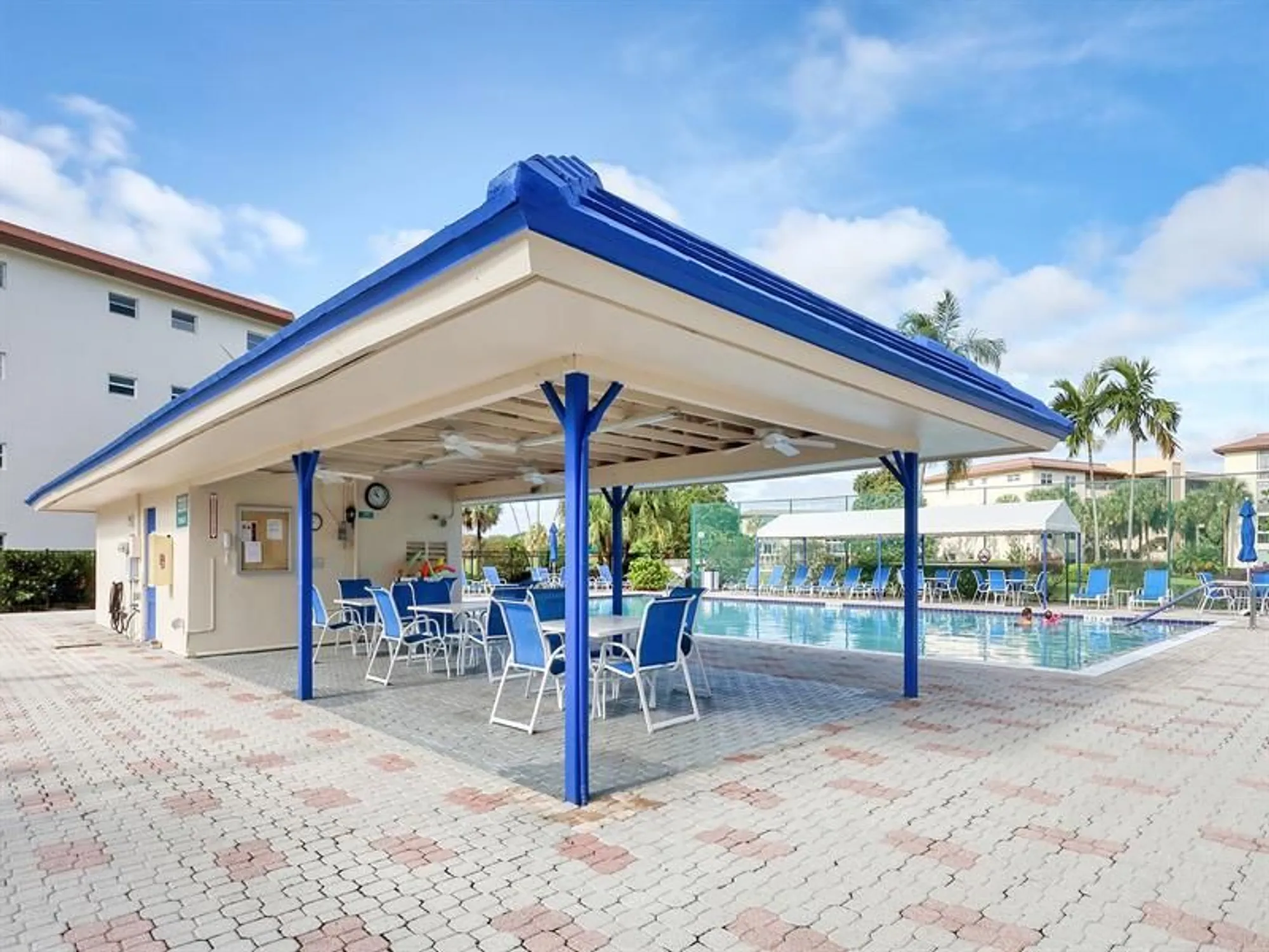 Property Slideshow image 31 of 31 | 3004 portofino isle b2, Coconut Creek, FL, 33066