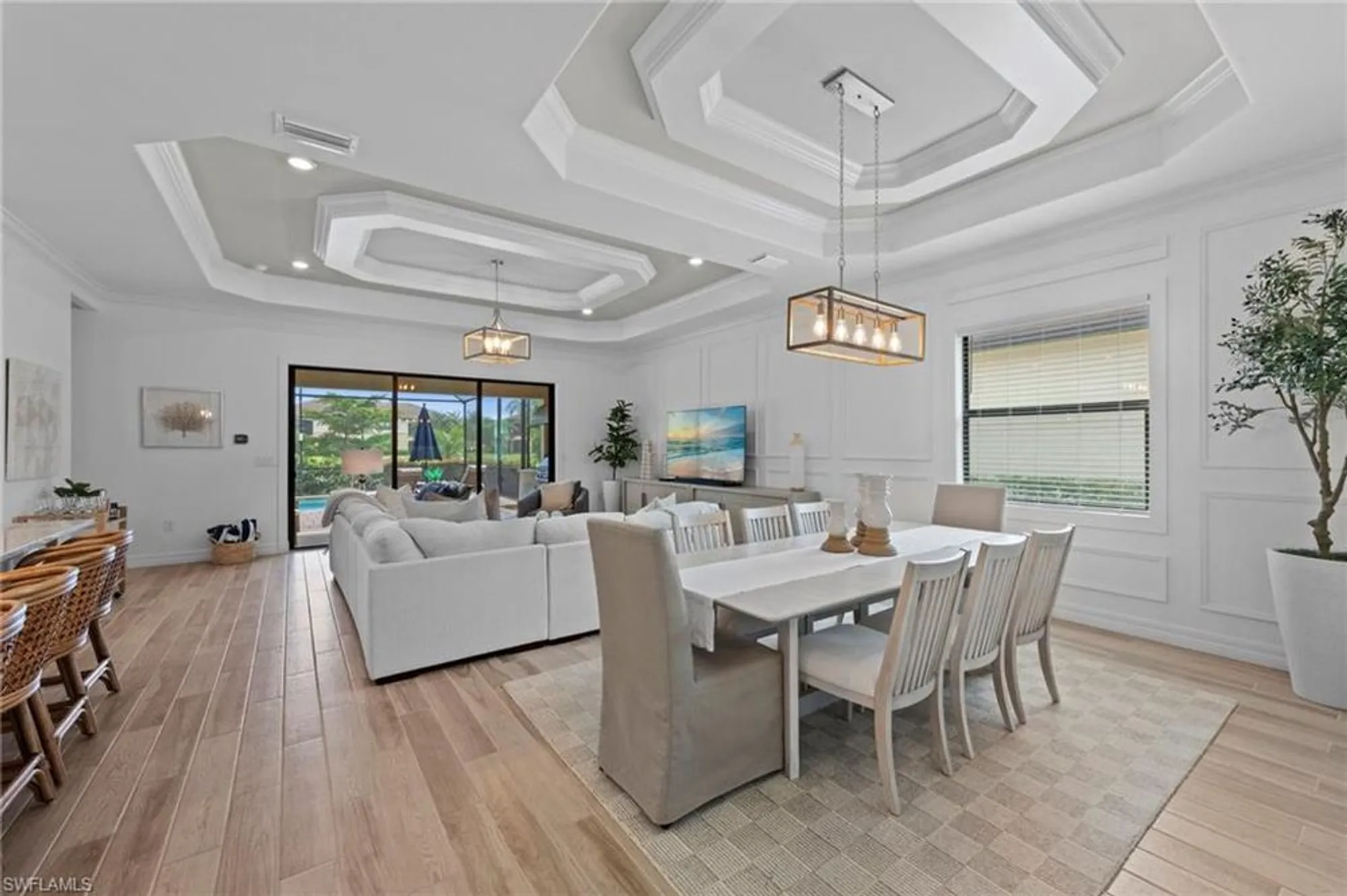 Property Slideshow image 16 of 49 | 28009 foxrock ct, Bonita Springs, FL, 34135
