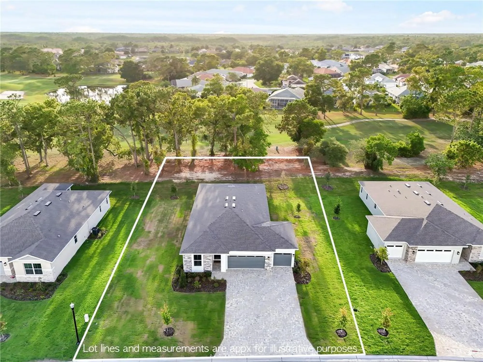 Property Slideshow image 4 of 43 | 9127 players dr, Weeki Wachee, FL, 34613