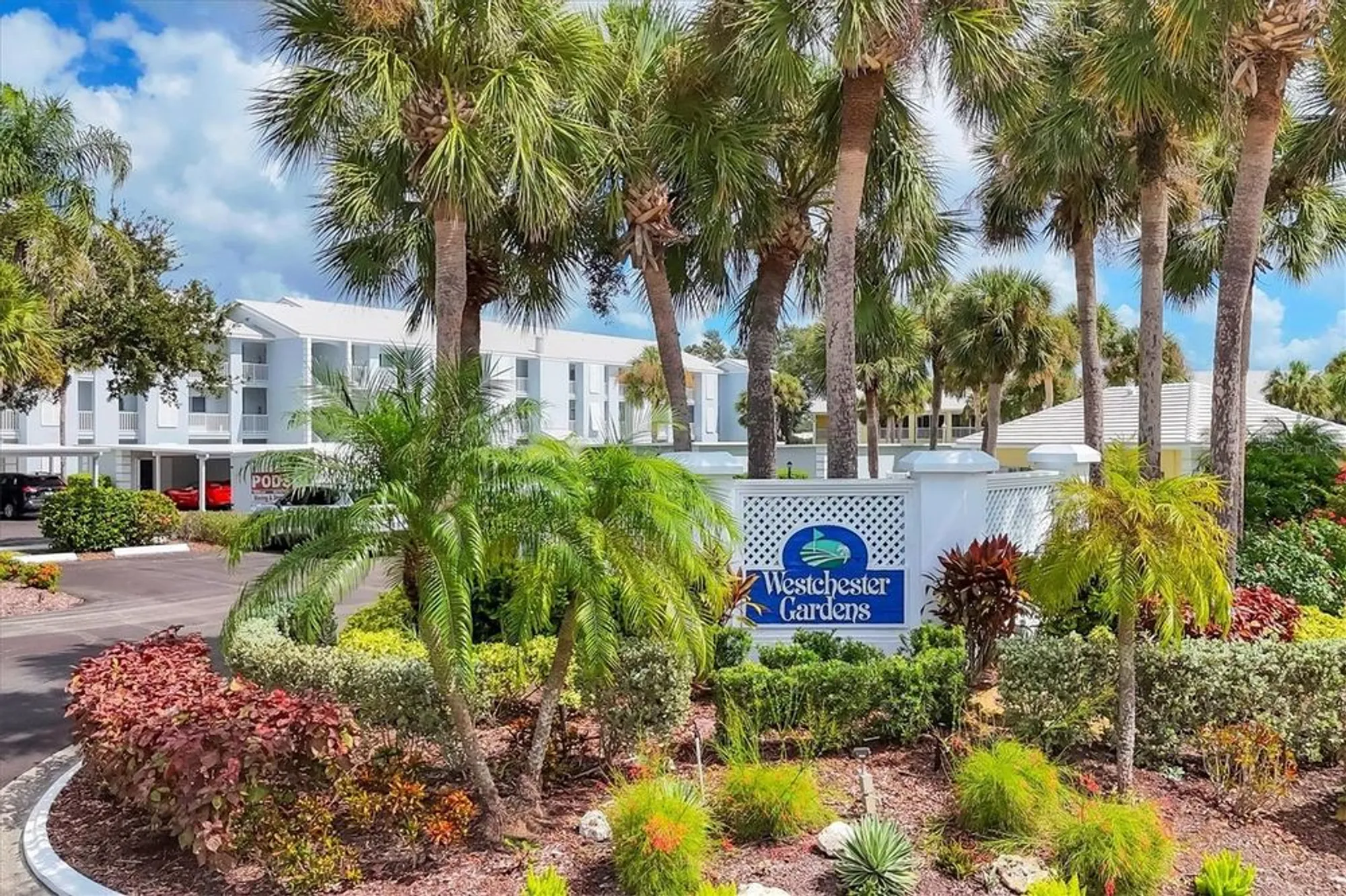 Property Slideshow image 41 of 61 | 408 cerromar cir 331, Venice, FL, 34293