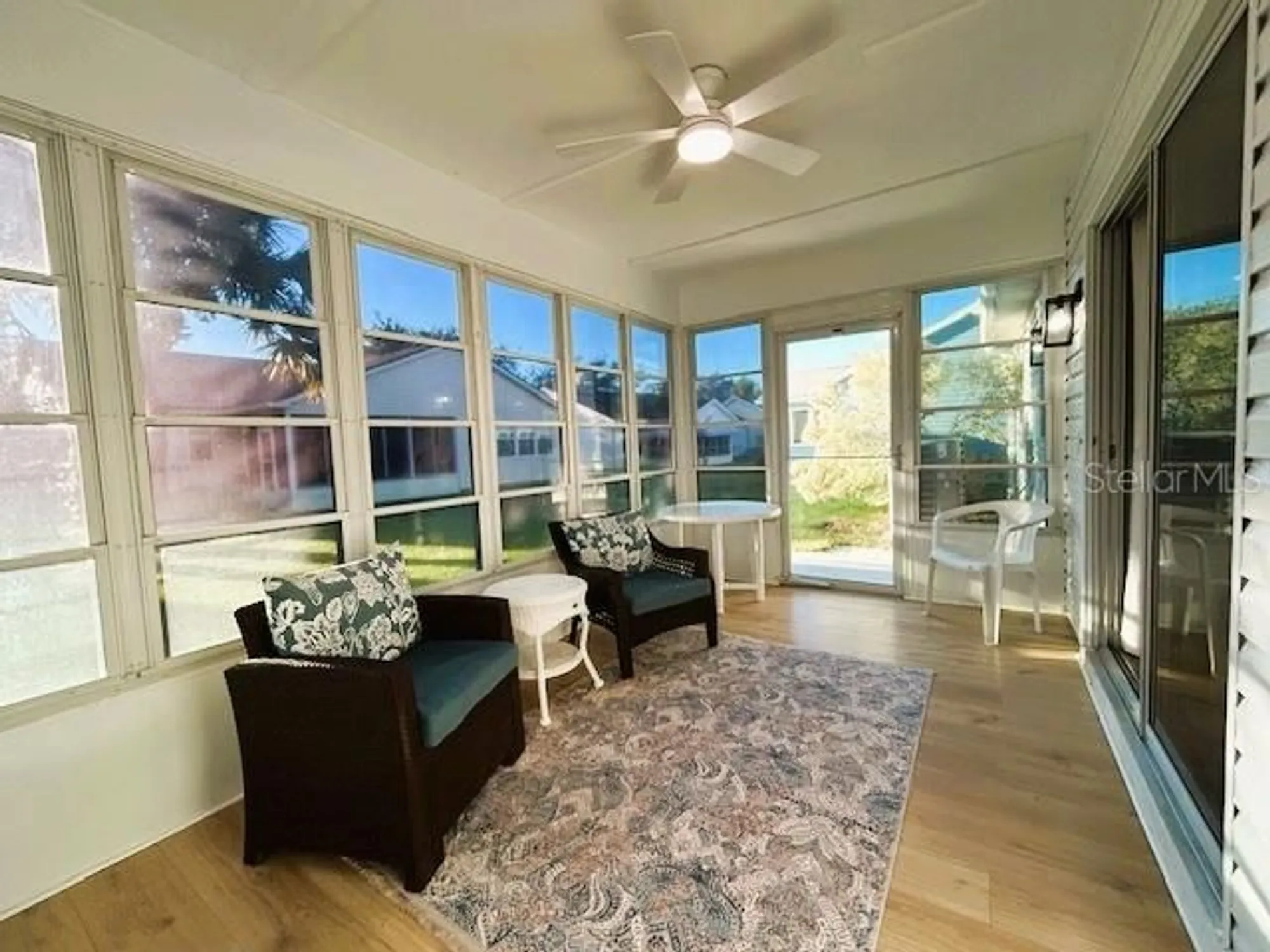 Property Slideshow image 13 of 41 | 528 valencia pl, Lady Lake, FL, 32159