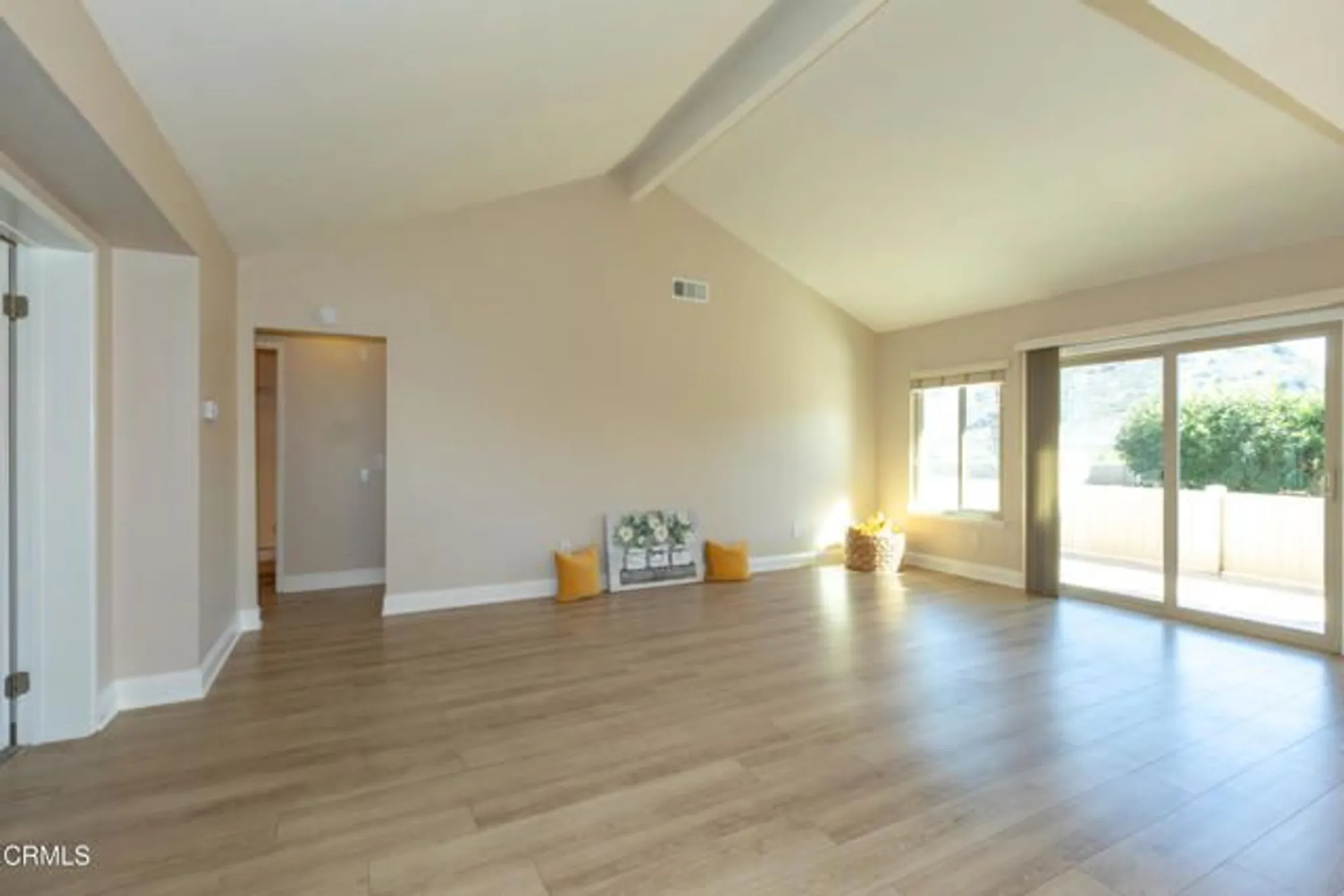 Property Slideshow image 8 of 43 | 20304 village 20, Camarillo, CA, 93012