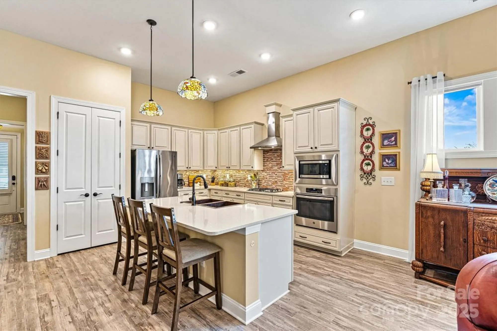 Property Slideshow image 14 of 43 | 8218 festival way, Charlotte, NC, 28215