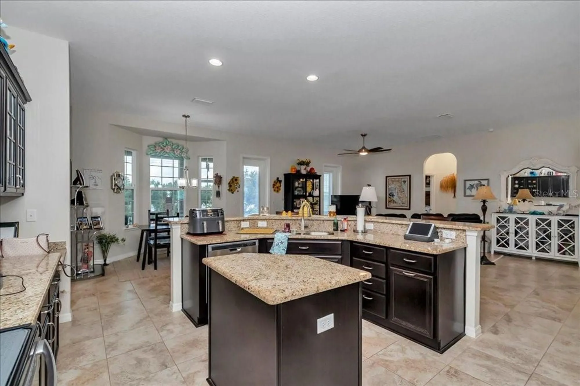 Property Slideshow image 19 of 49 | 17354 se 112th court rd, Summerfield, FL, 34491
