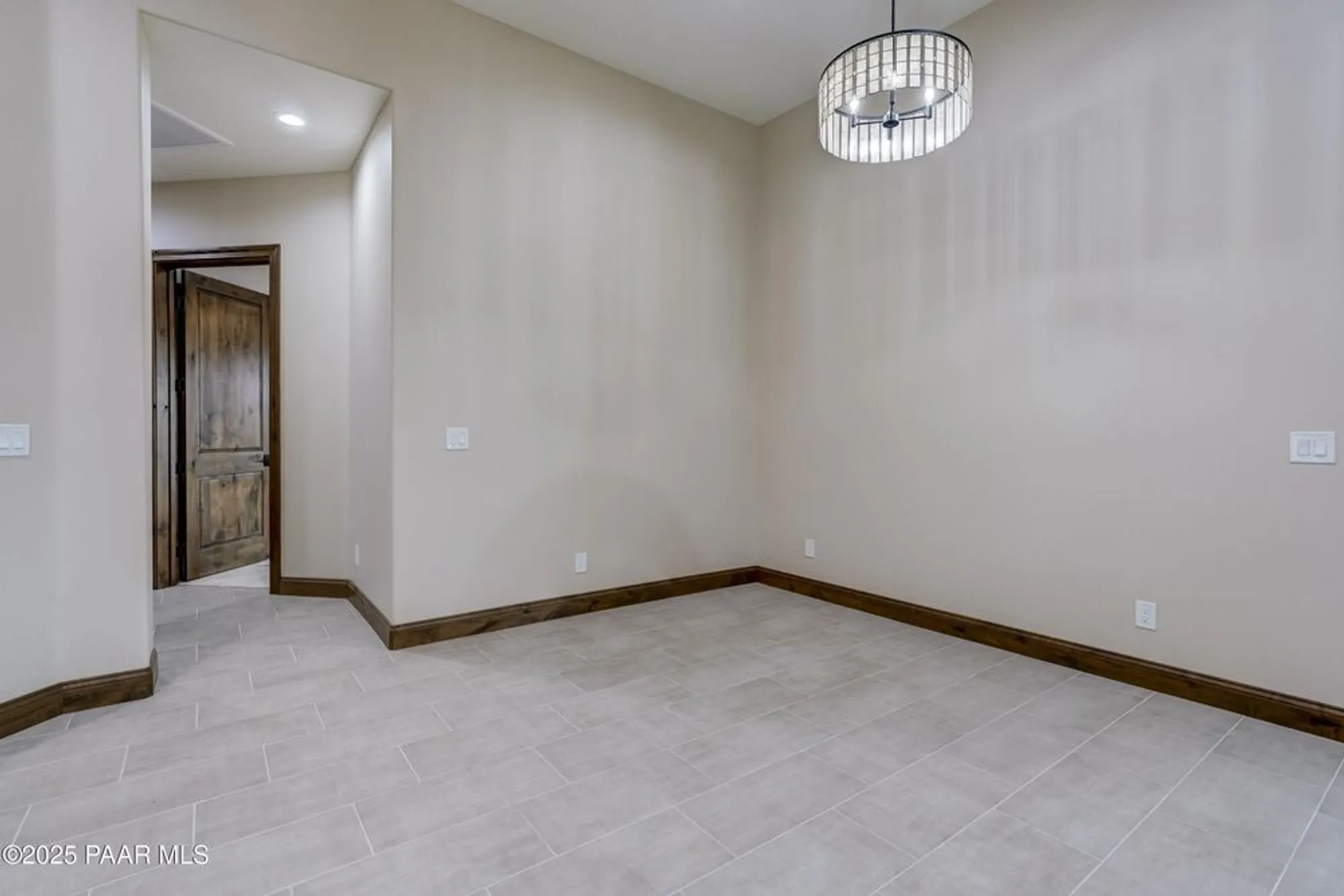 Property Slideshow image 16 of 56 | 15560 n elizabeth way, Prescott, AZ, 86305