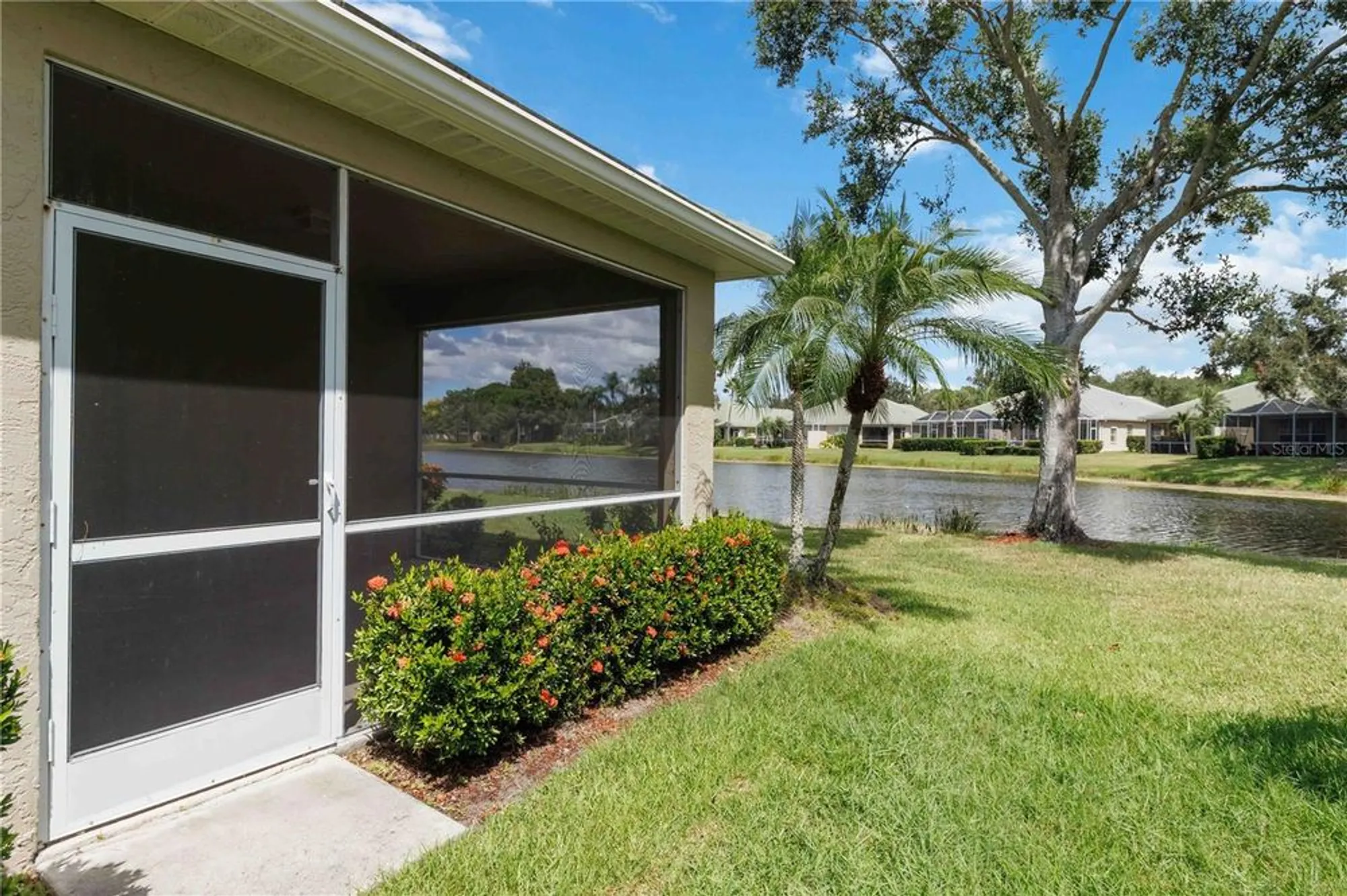 Property Slideshow image 28 of 51 | 4939 lakescene pl, Sarasota, FL, 34243
