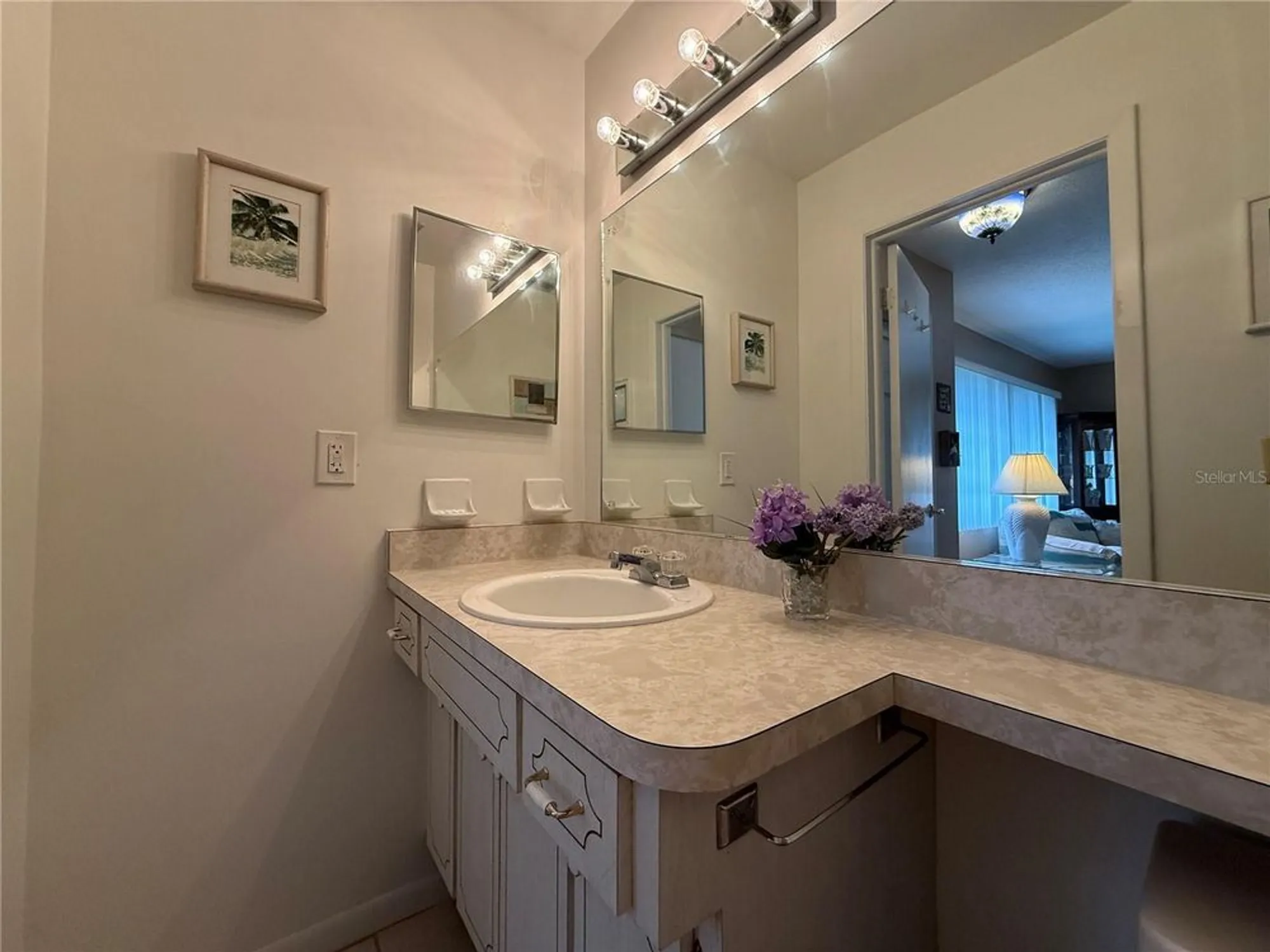 Property Slideshow image 19 of 42 | 8215 burgundy dr n # 8215, Pinellas Park, FL, 33781
