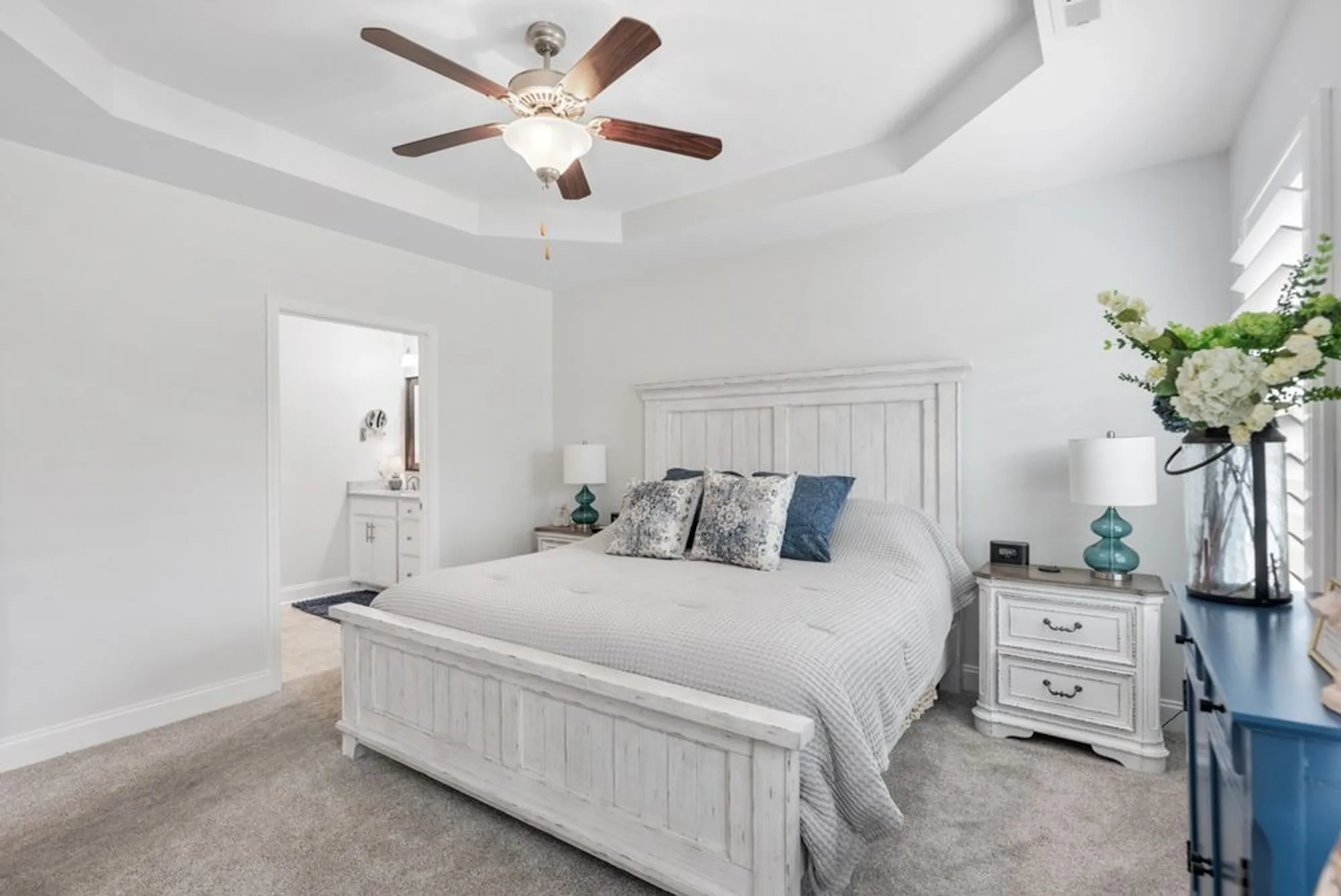 Property Slideshow image 17 of 71 | 240 glennister ct, Gallatin, TN, 37066