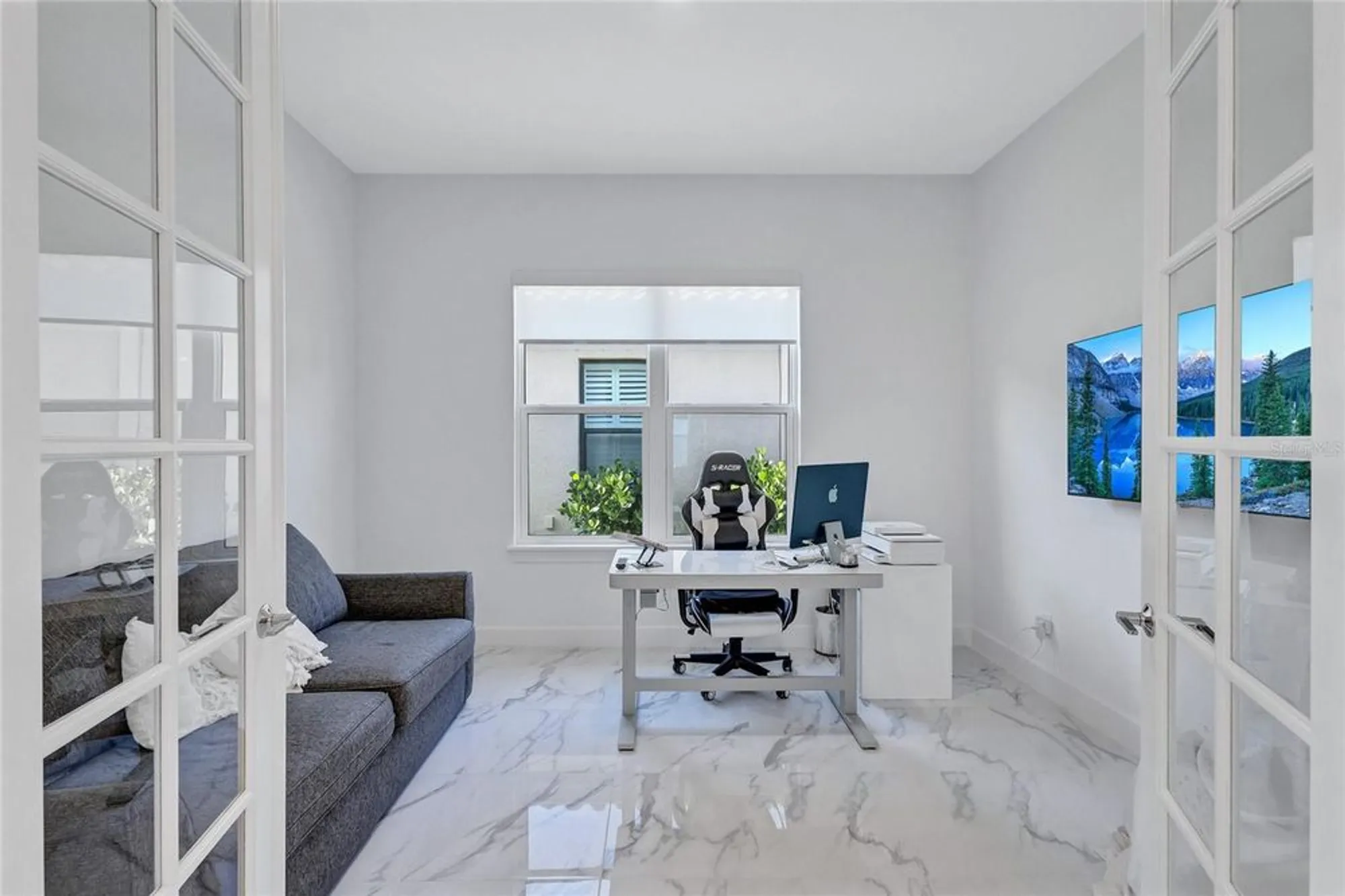 Property Slideshow image 31 of 56 | 6203 grandview hill ct, Bradenton, FL, 34203