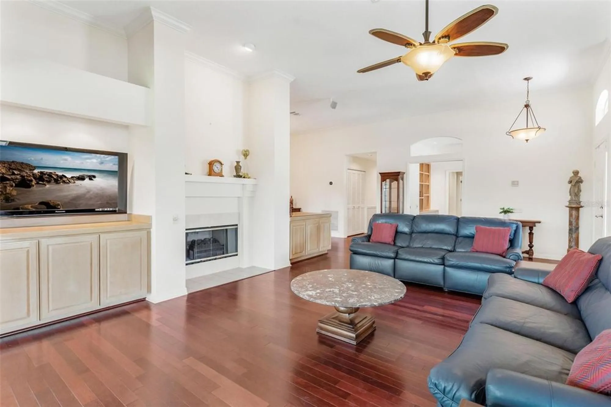 Property Slideshow image 9 of 53 | 6048 topsail rd, Lady Lake, FL, 32159