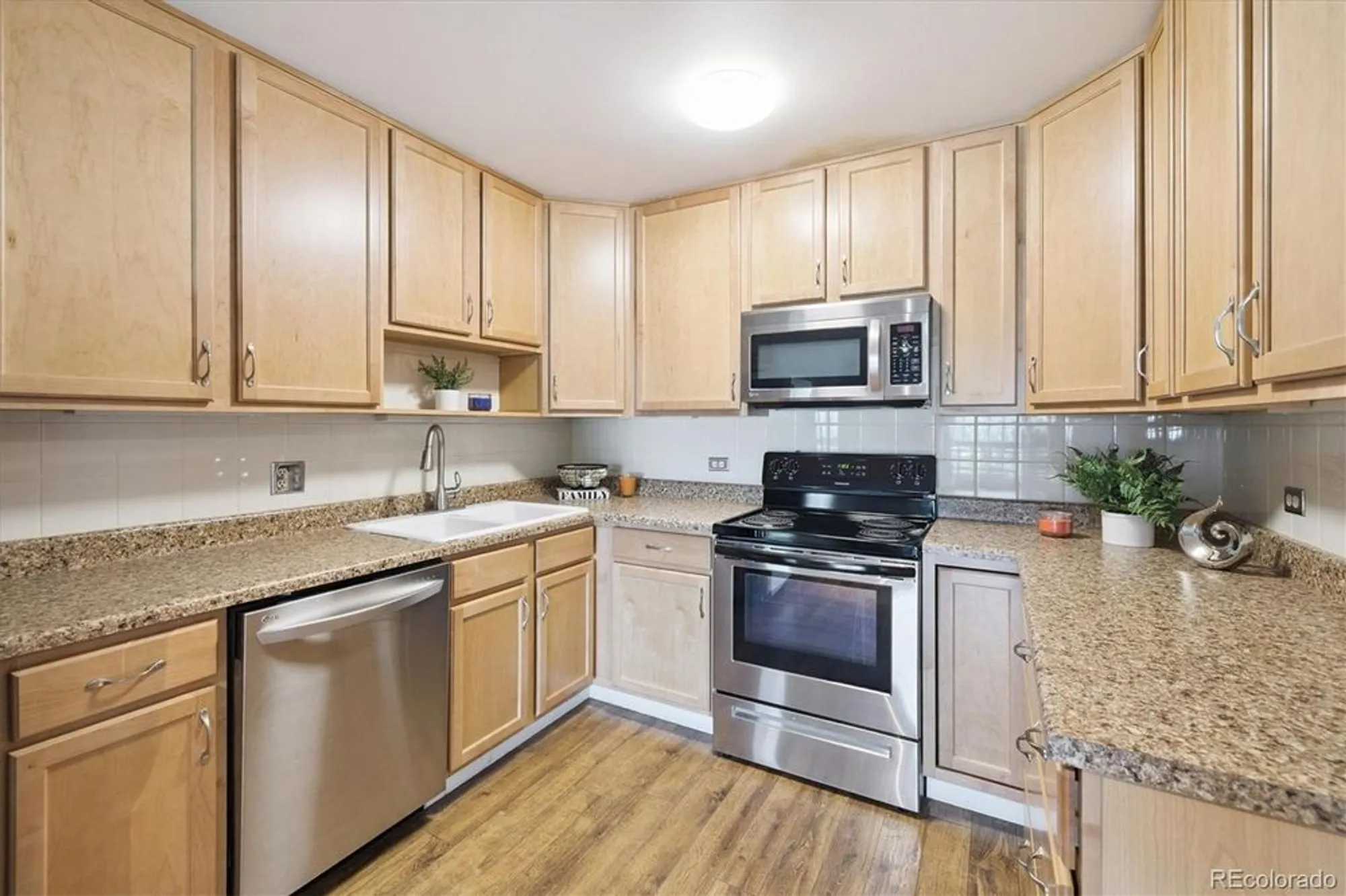 Property Slideshow image 4 of 50 | 9155 e center ave 2d, Denver, CO, 80247
