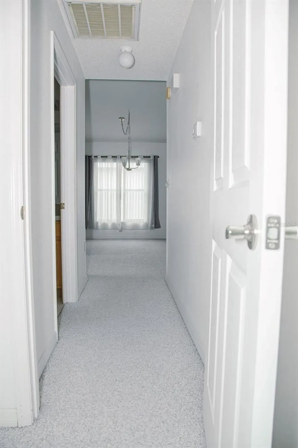 Property Slideshow image 43 of 51 | 260 lake suzanne dr, Lake Wales, FL, 33859