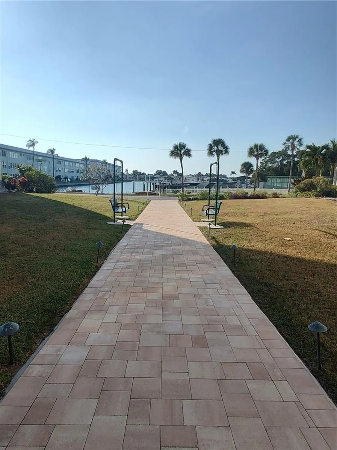 Property Slideshow image 18 of 24 | 2960 59th st 107, Gulfport, FL, 33707