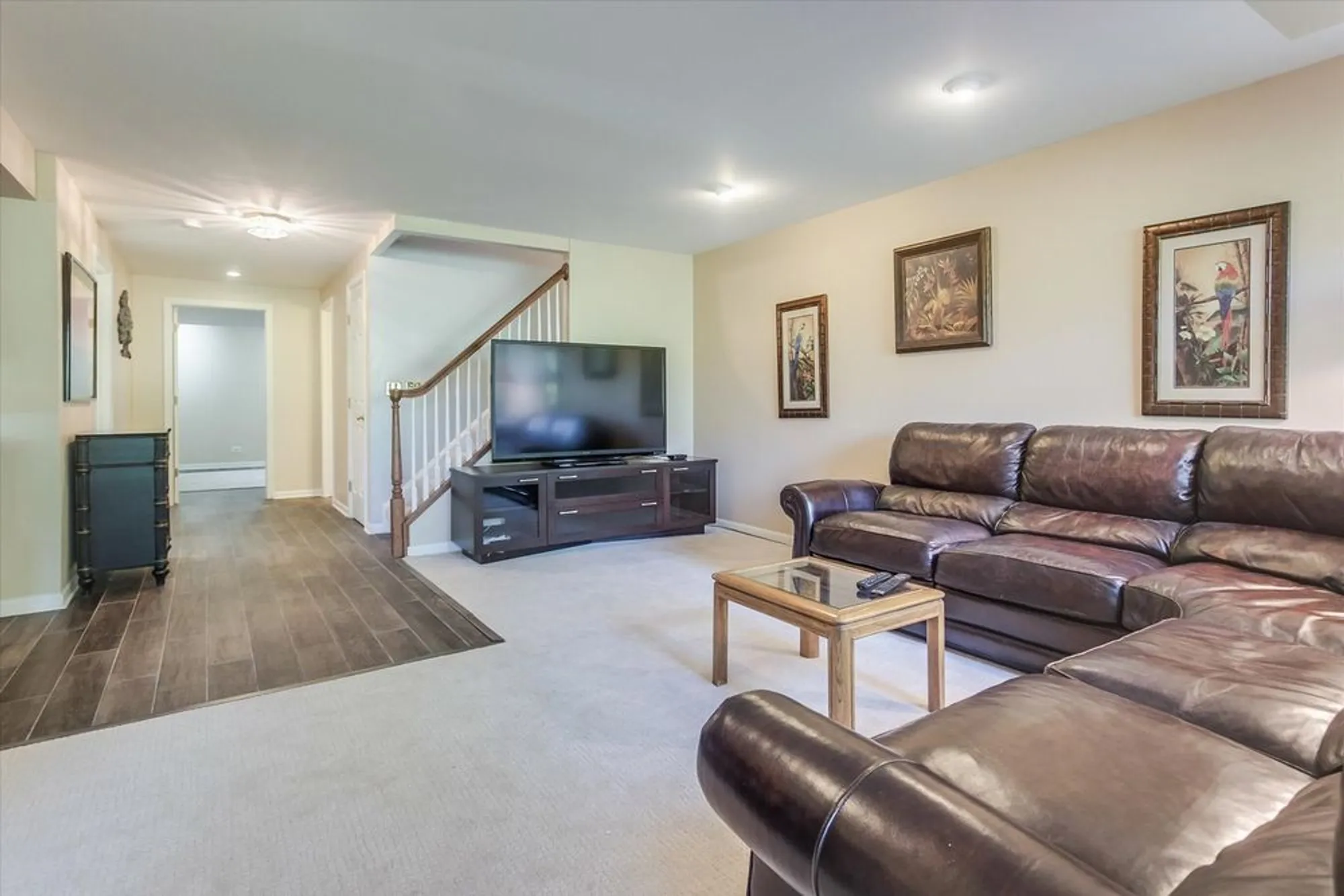 Property Slideshow image 26 of 42 | 970 longmeadow ct, Lake Barrington, IL, 60010