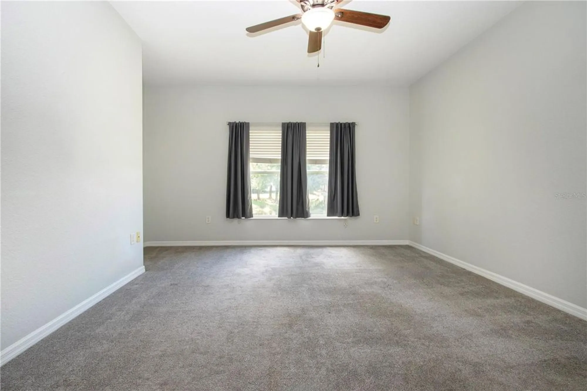 Property Slideshow image 28 of 71 | 6426 bay cedar ln # 101, Bradenton, FL, 34203