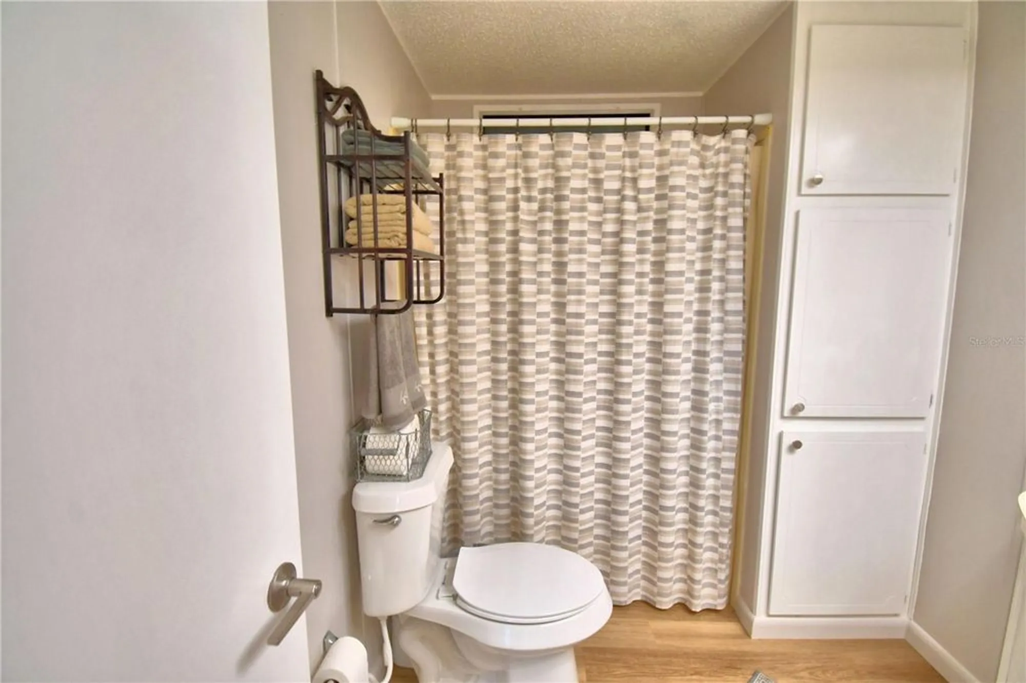 Property Slideshow image 39 of 50 | 4849 goldenview ln, Lakeland, FL, 33811