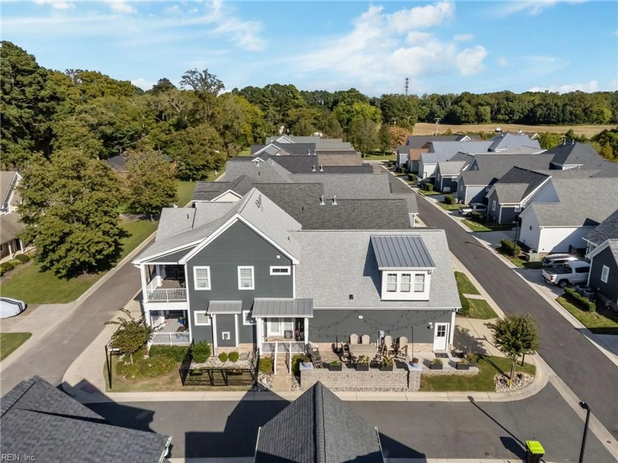 Property Slideshow image 9 of 50 | 116 creek ln, Suffolk, VA, 23435