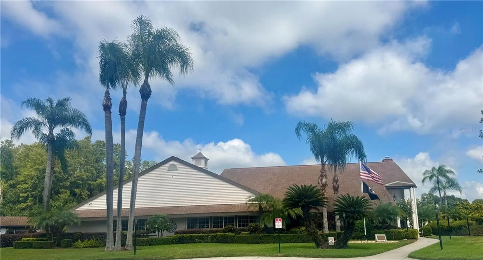 Property Slideshow image 19 of 22 | 4961 grist mill cir, New Port Richey, FL, 34655