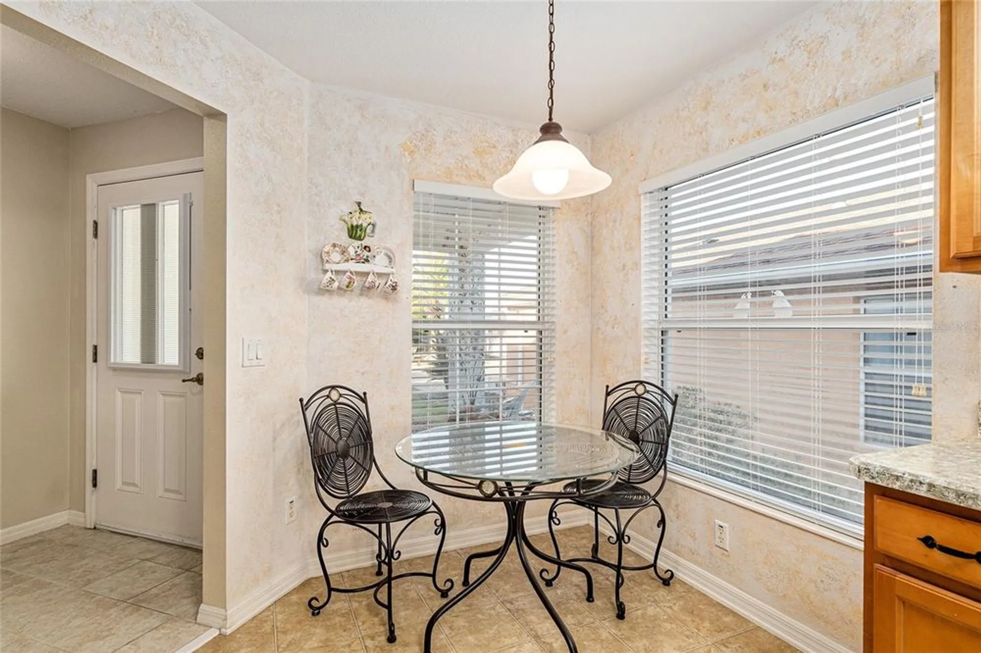 Property Slideshow image 21 of 53 | 10071 sw 90th loop, Ocala, FL, 34481