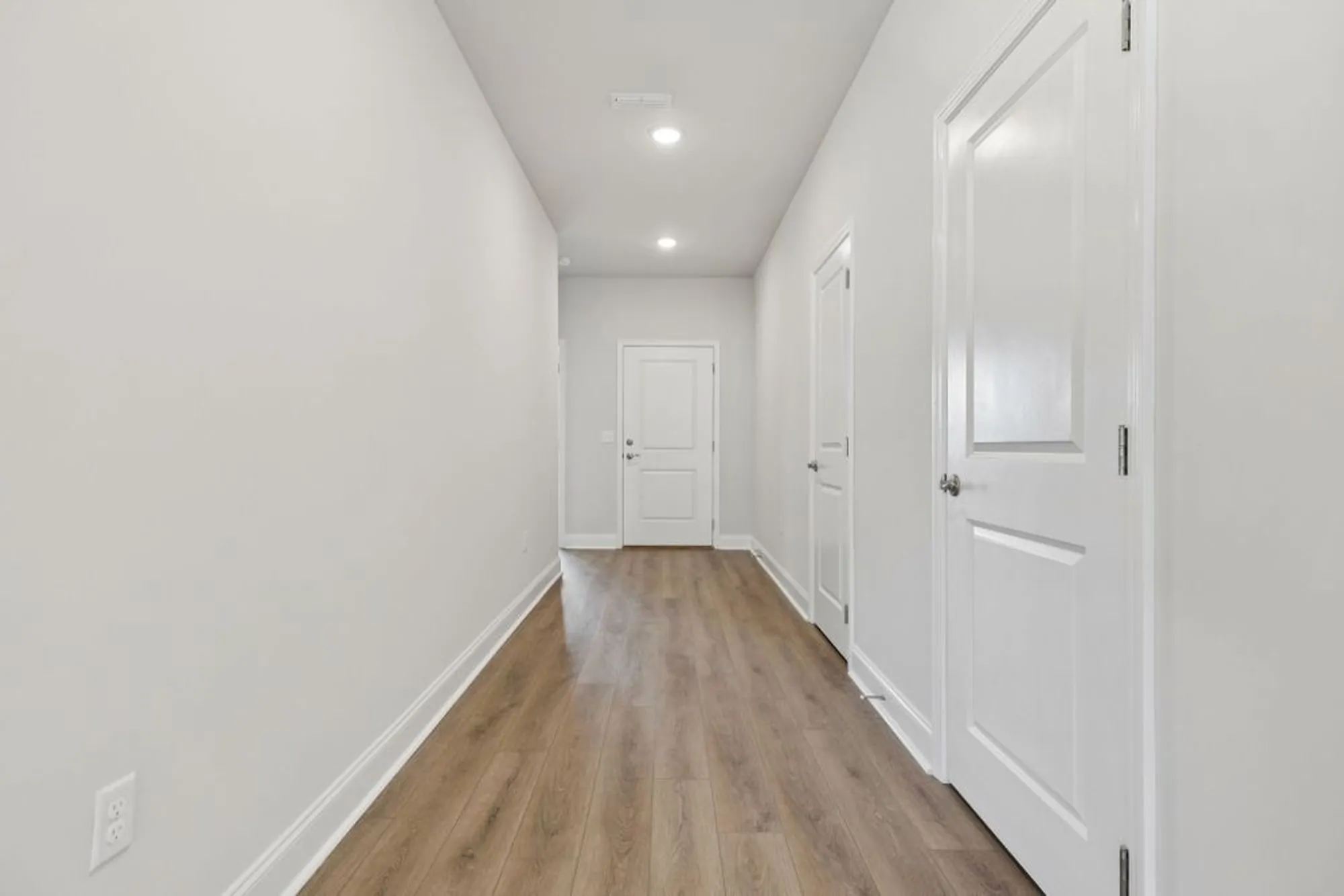 Property Slideshow image 5 of 50 | 360 stonehaus cir, Antioch, TN, 37013