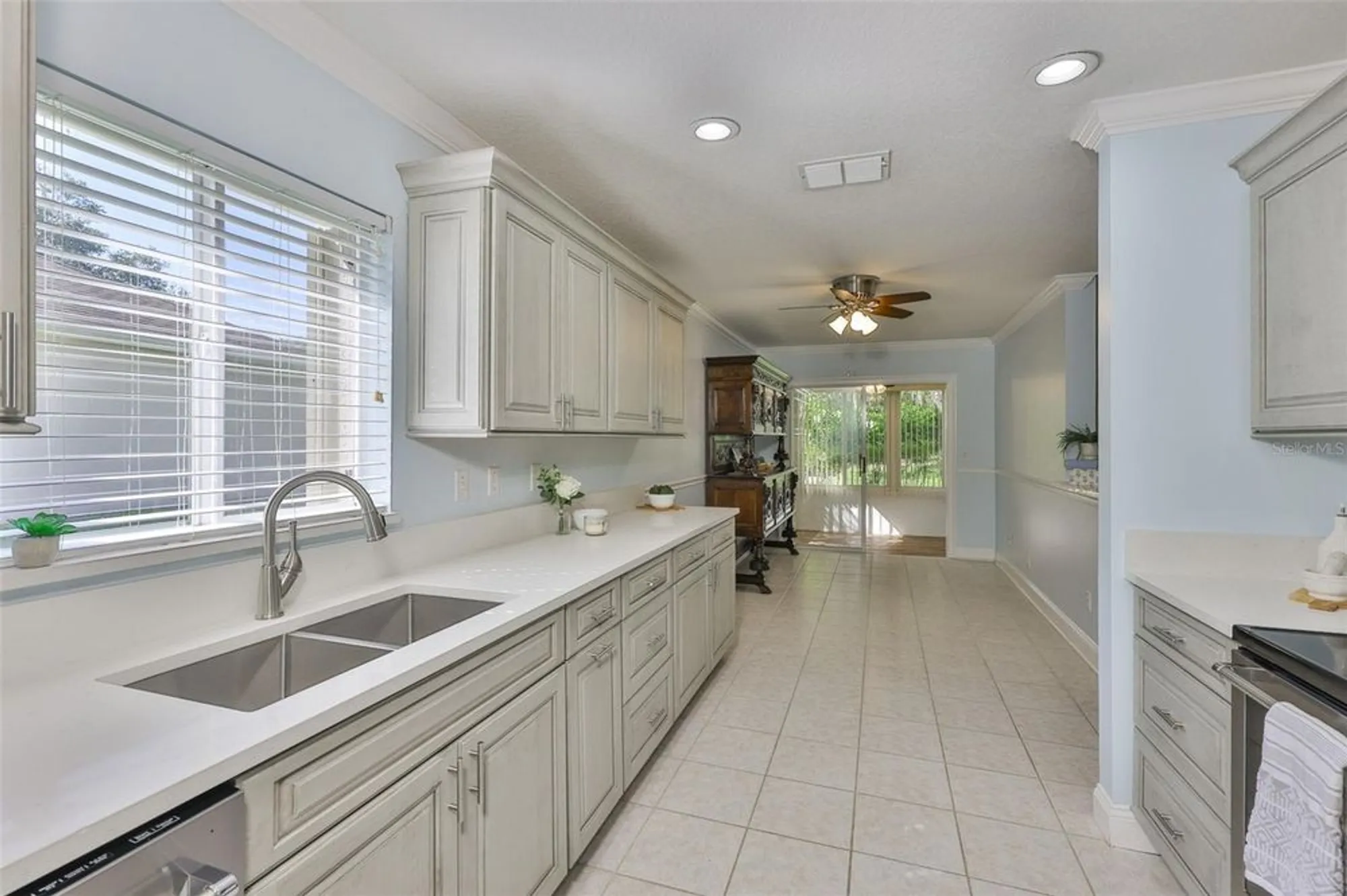 Property Slideshow image 12 of 42 | 1112 mcdaniel st # 78, Sun City Center, FL, 33573